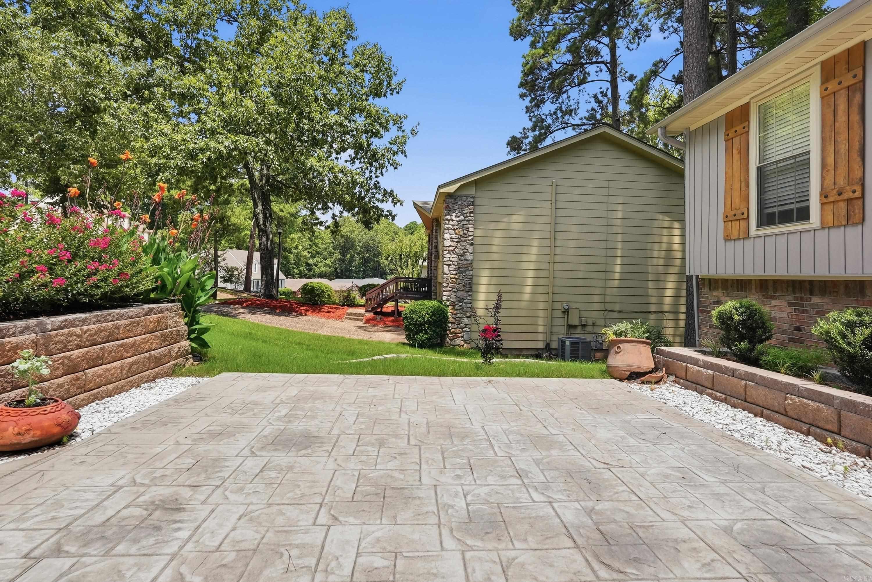 OTTER CREEK COMMUNITY - Residential