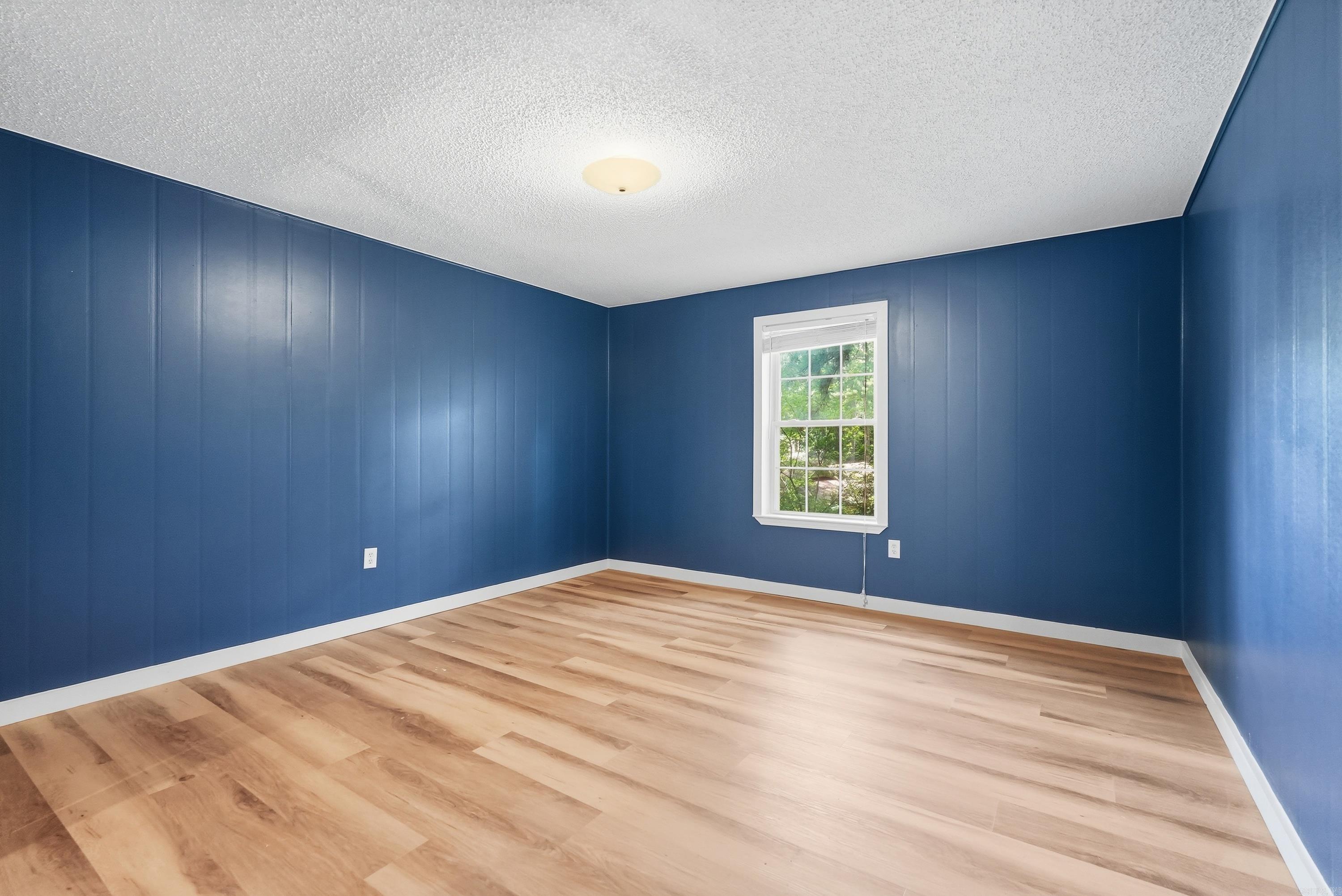 OTTER CREEK COMMUNITY - Residential
