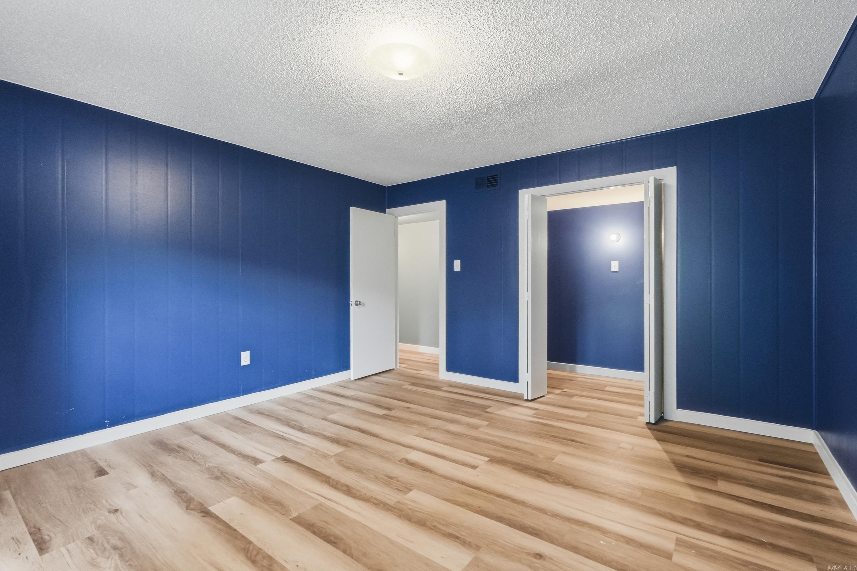 OTTER CREEK COMMUNITY - Residential