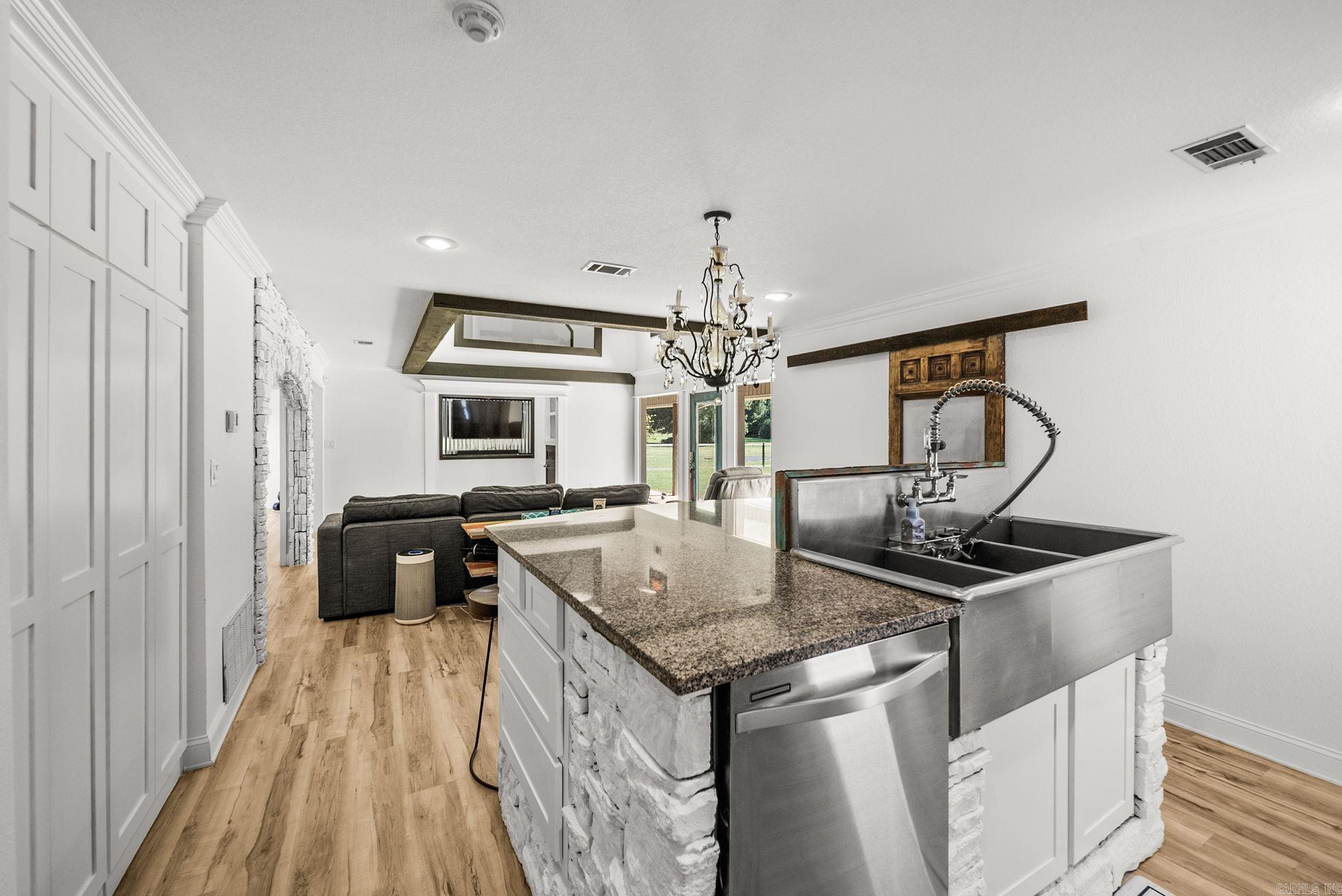 PEARSON PLACE - Residential