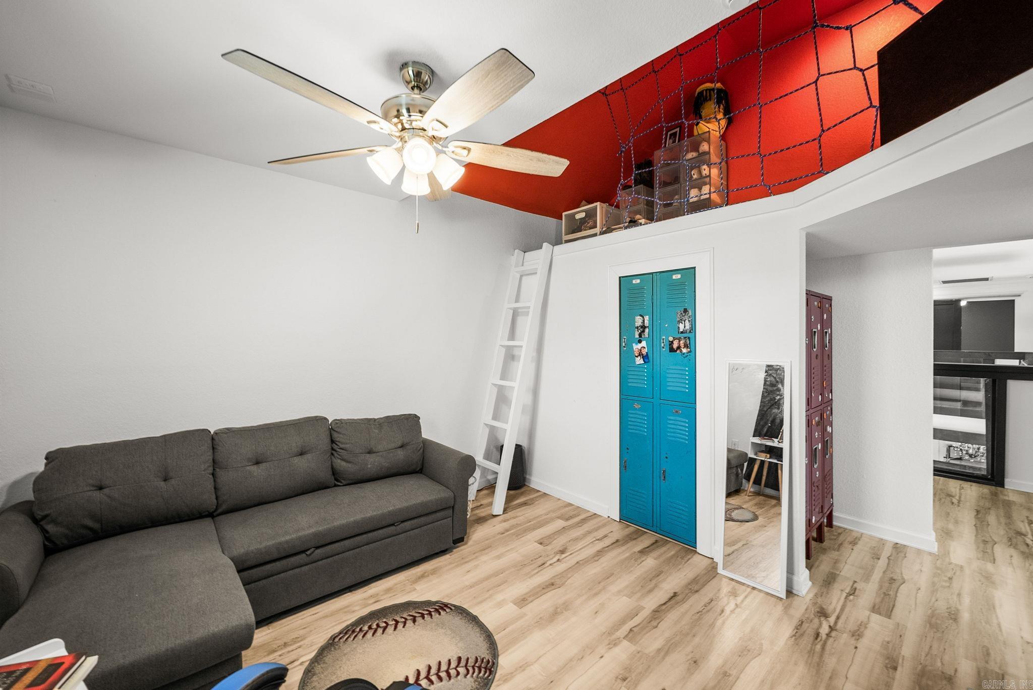PEARSON PLACE - Residential