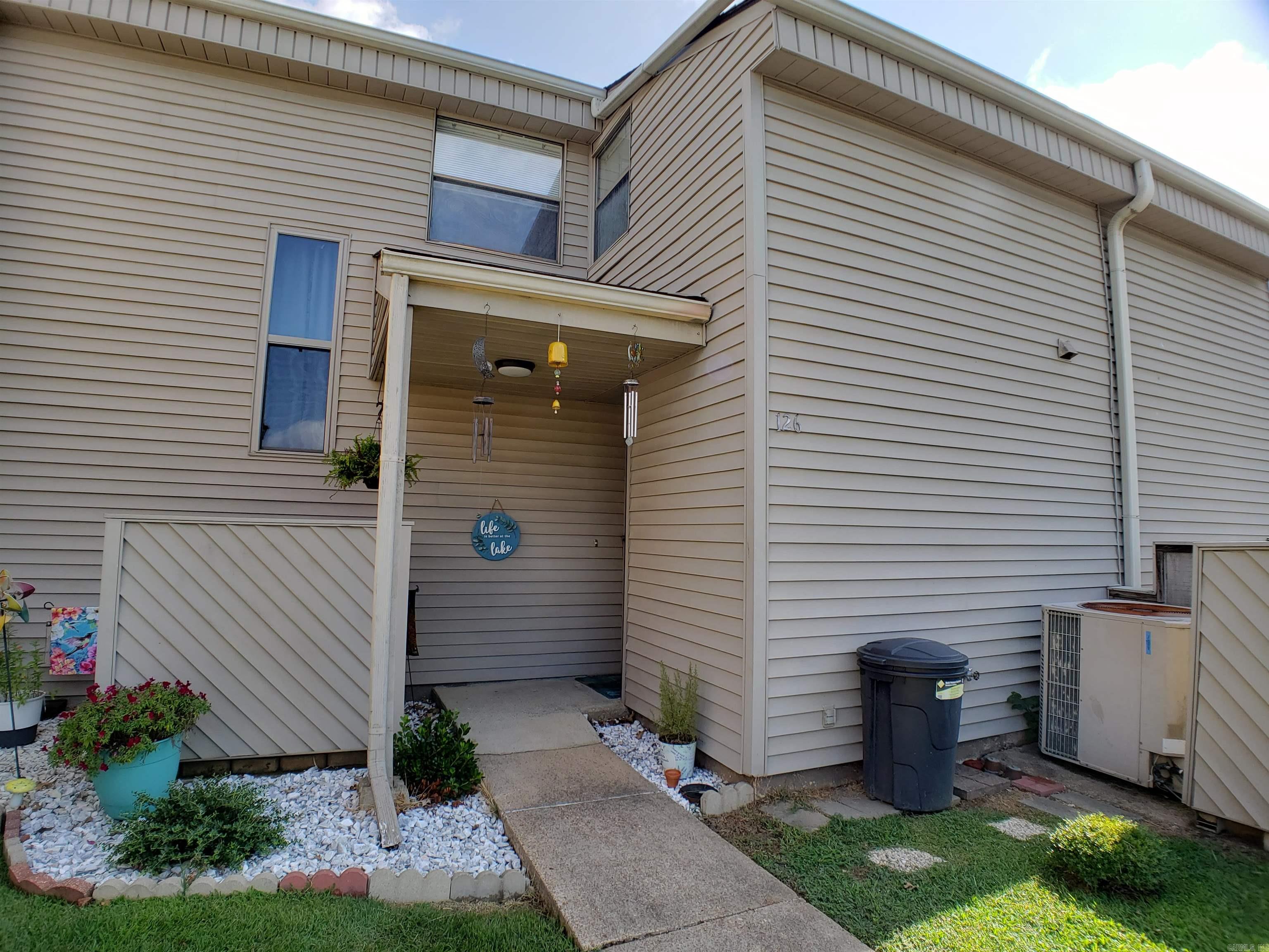 Lakewood Hills Condo - Residential