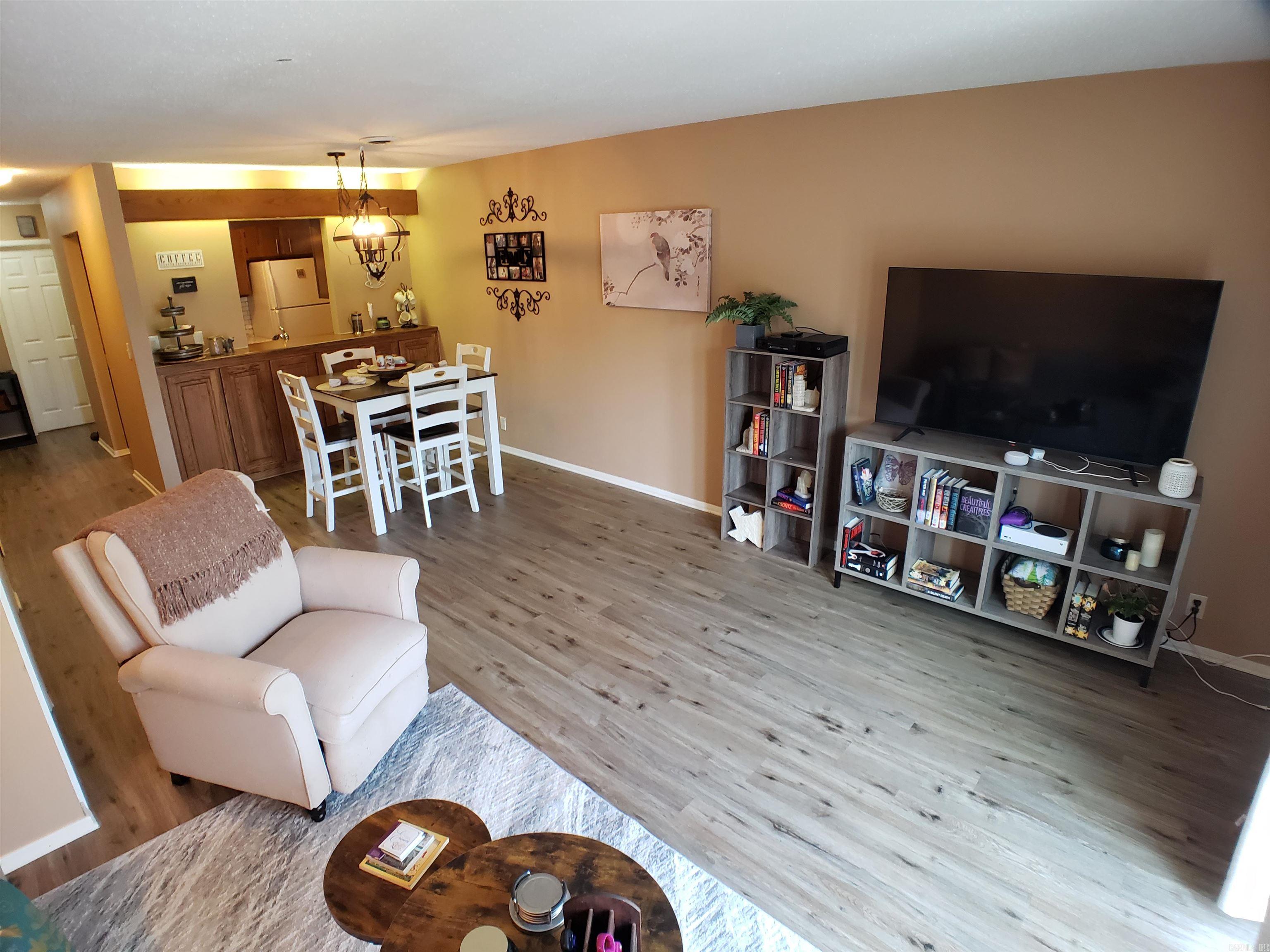 Lakewood Hills Condo - Residential