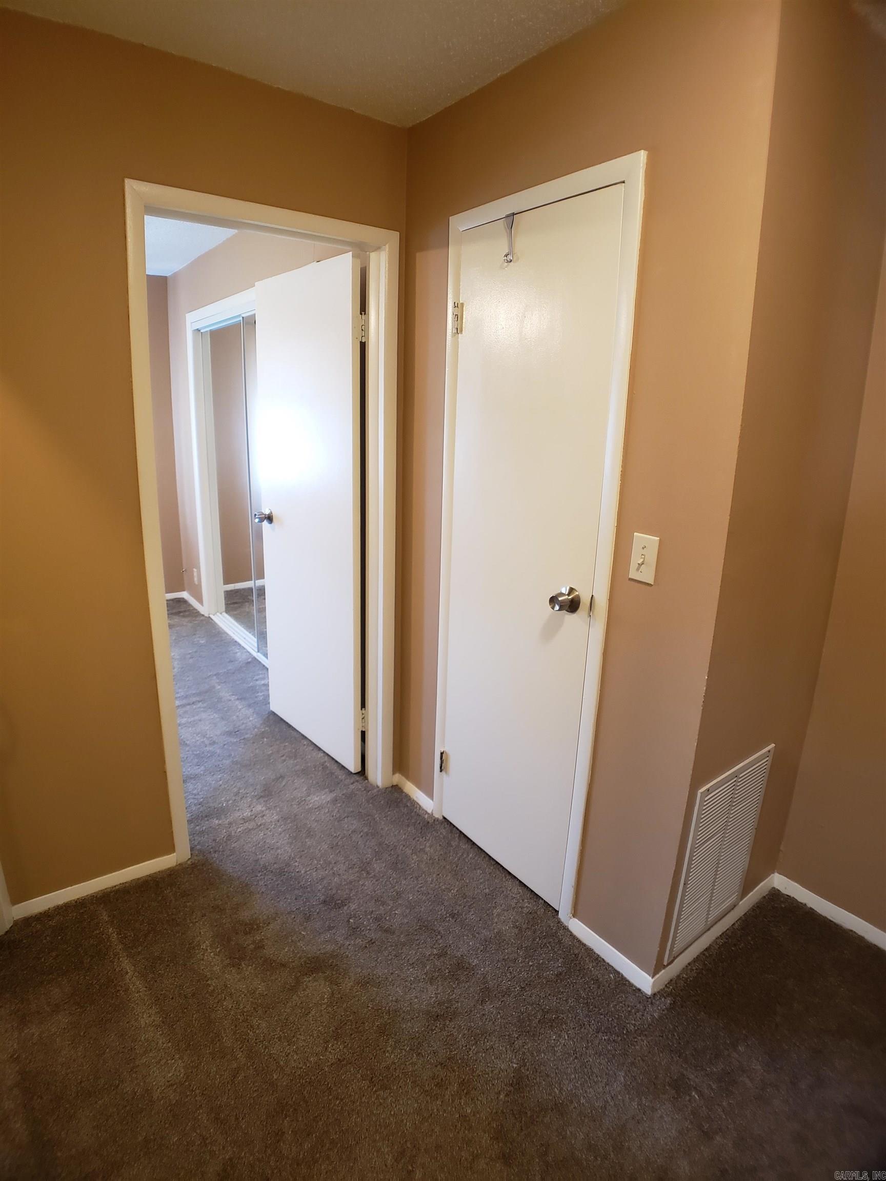 Lakewood Hills Condo - Residential