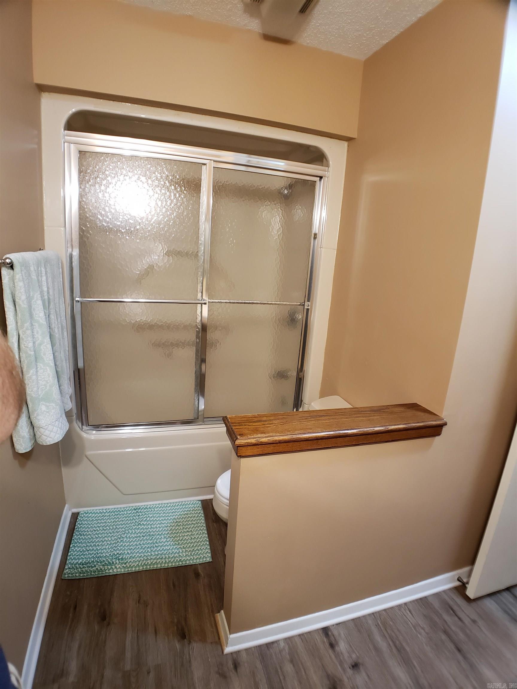 Lakewood Hills Condo - Residential