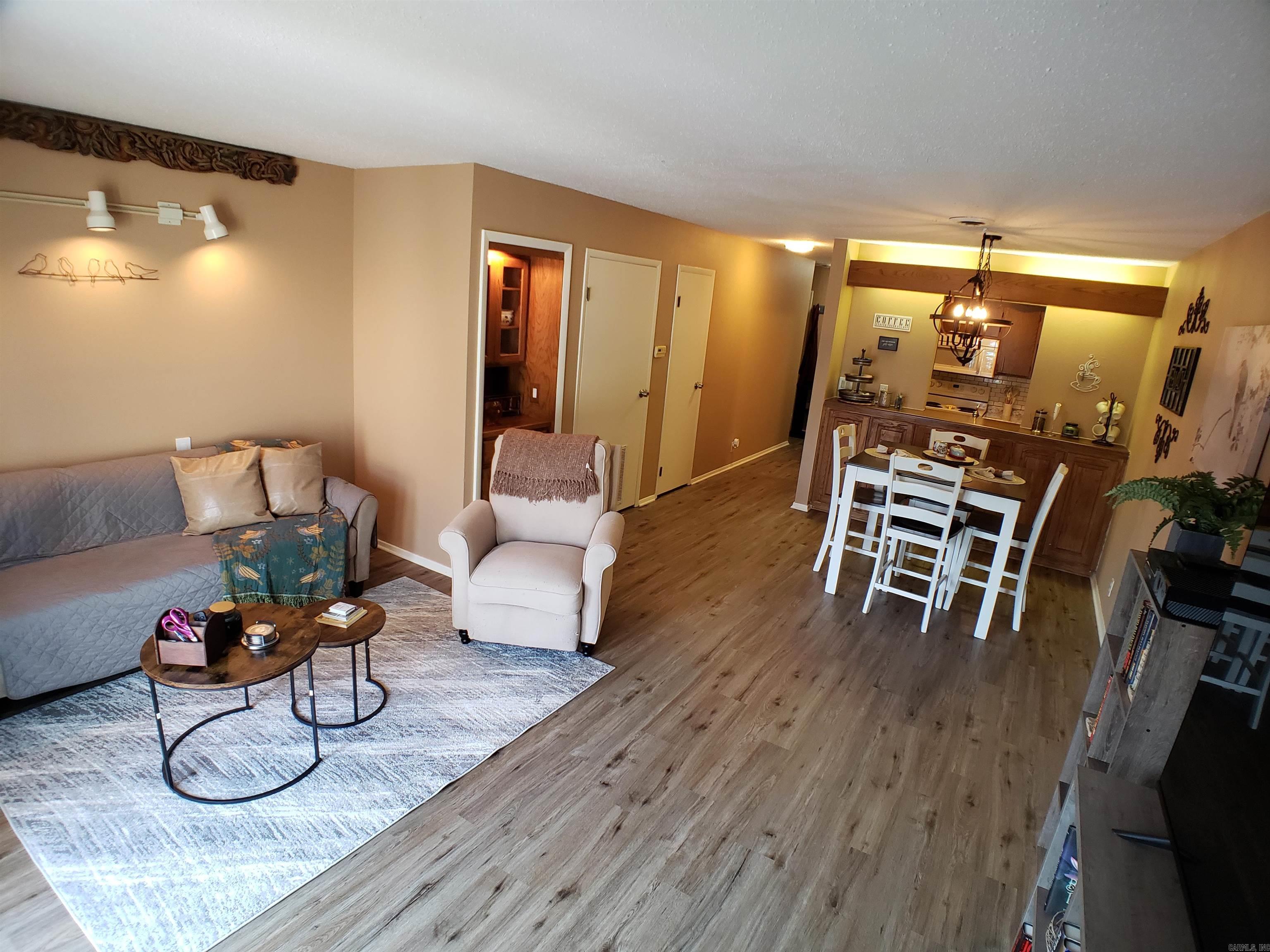 Lakewood Hills Condo - Residential