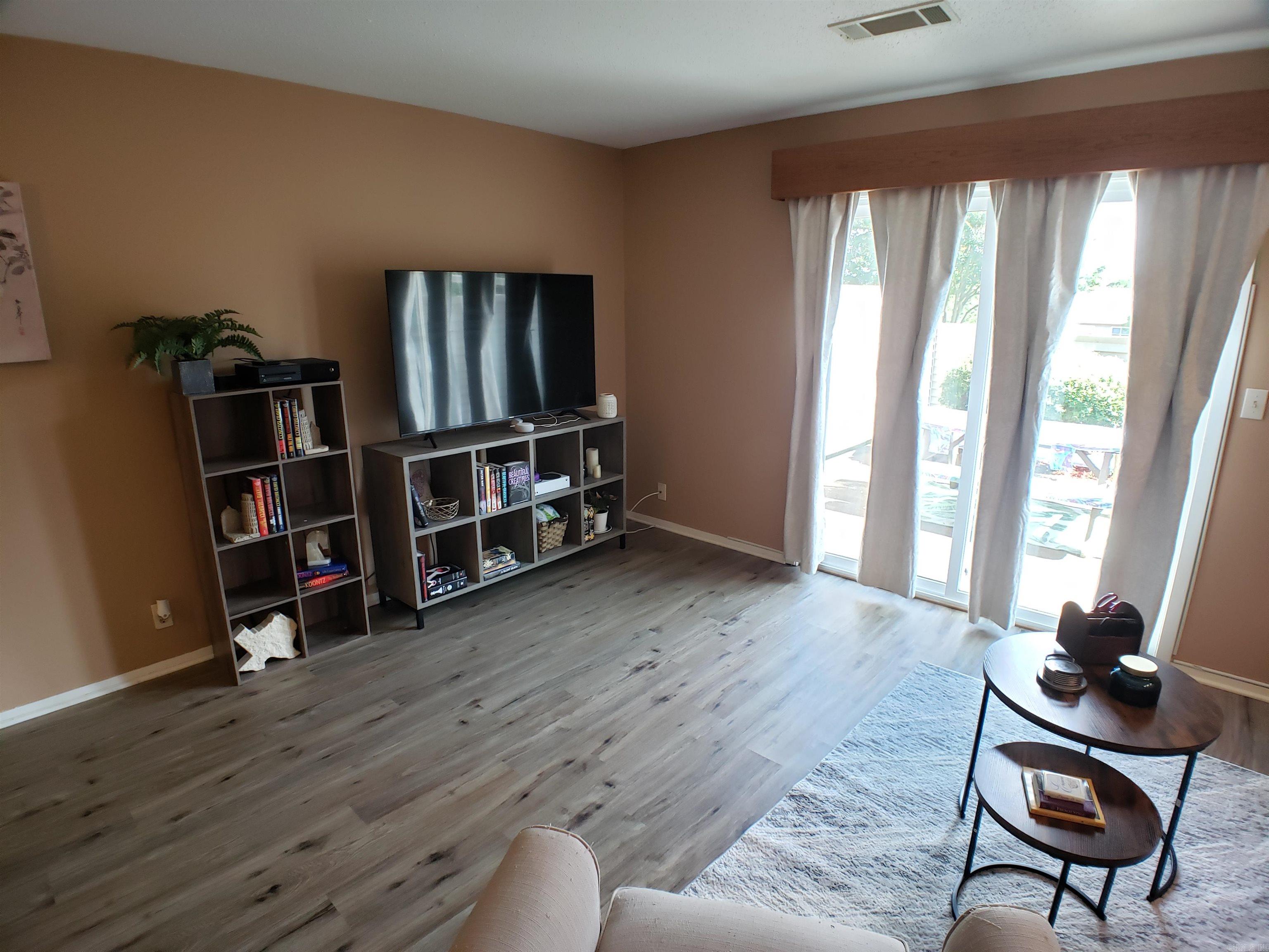 Lakewood Hills Condo - Residential