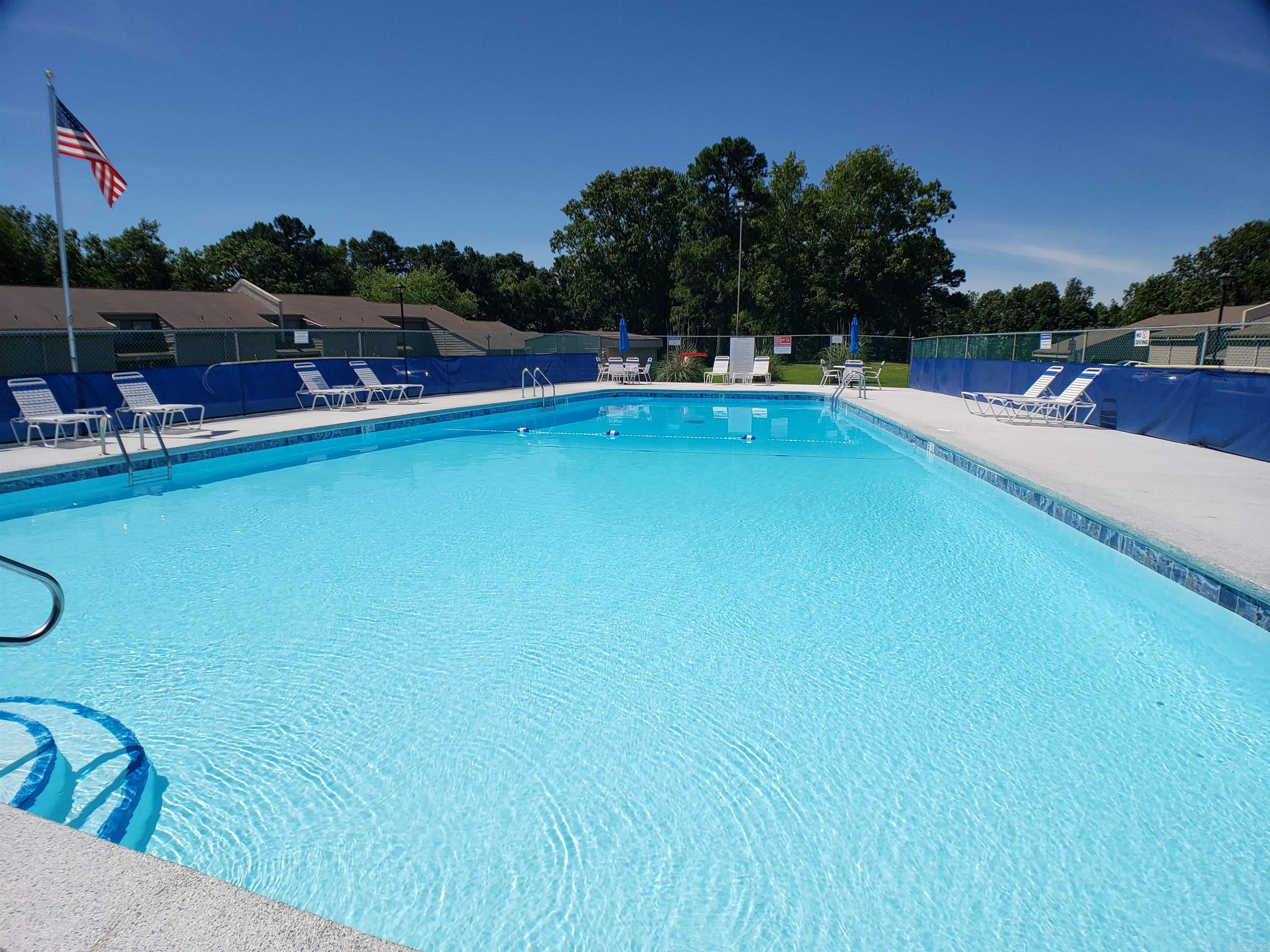 Lakewood Hills Condo - Residential