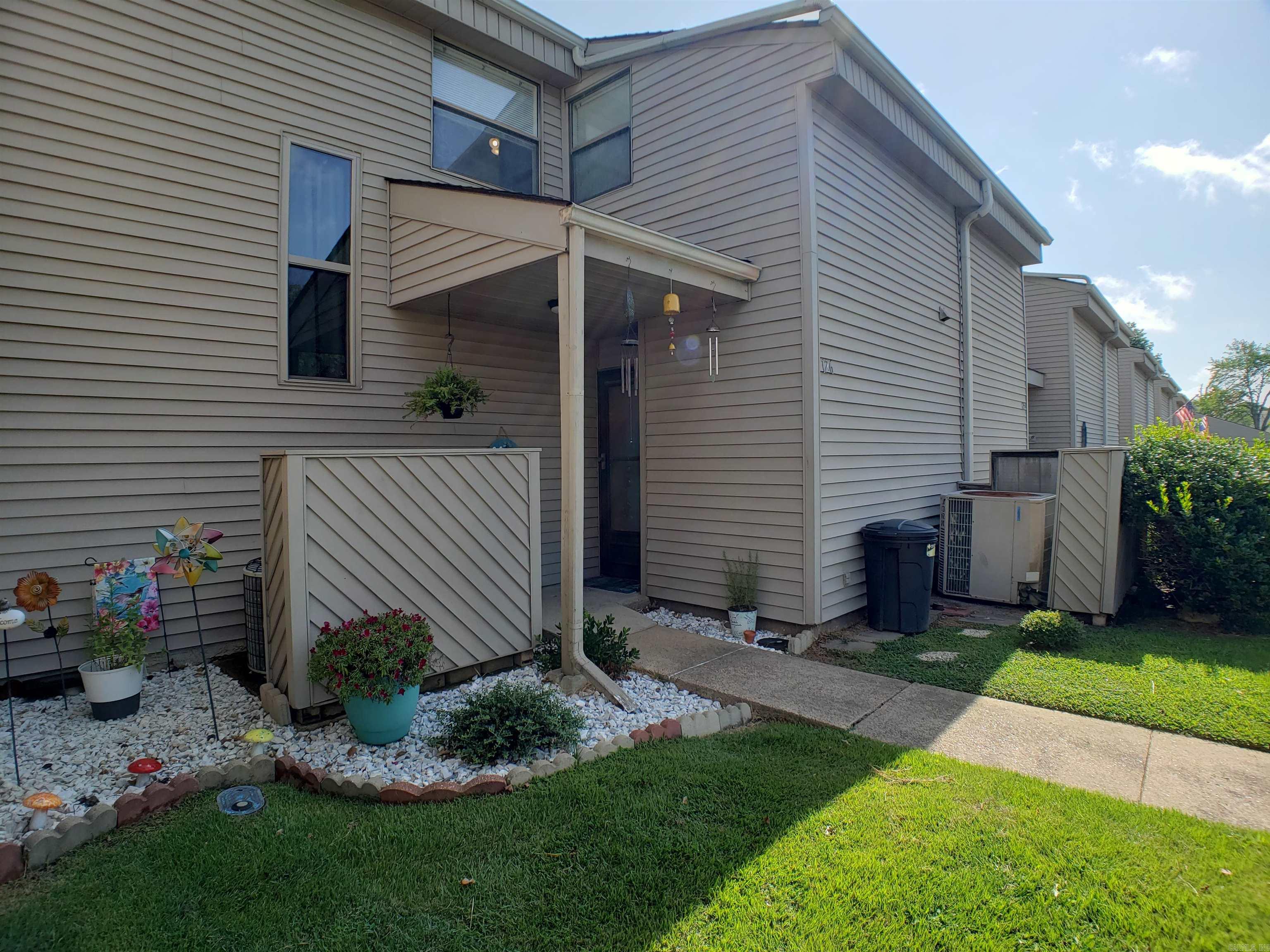 Lakewood Hills Condo - Residential