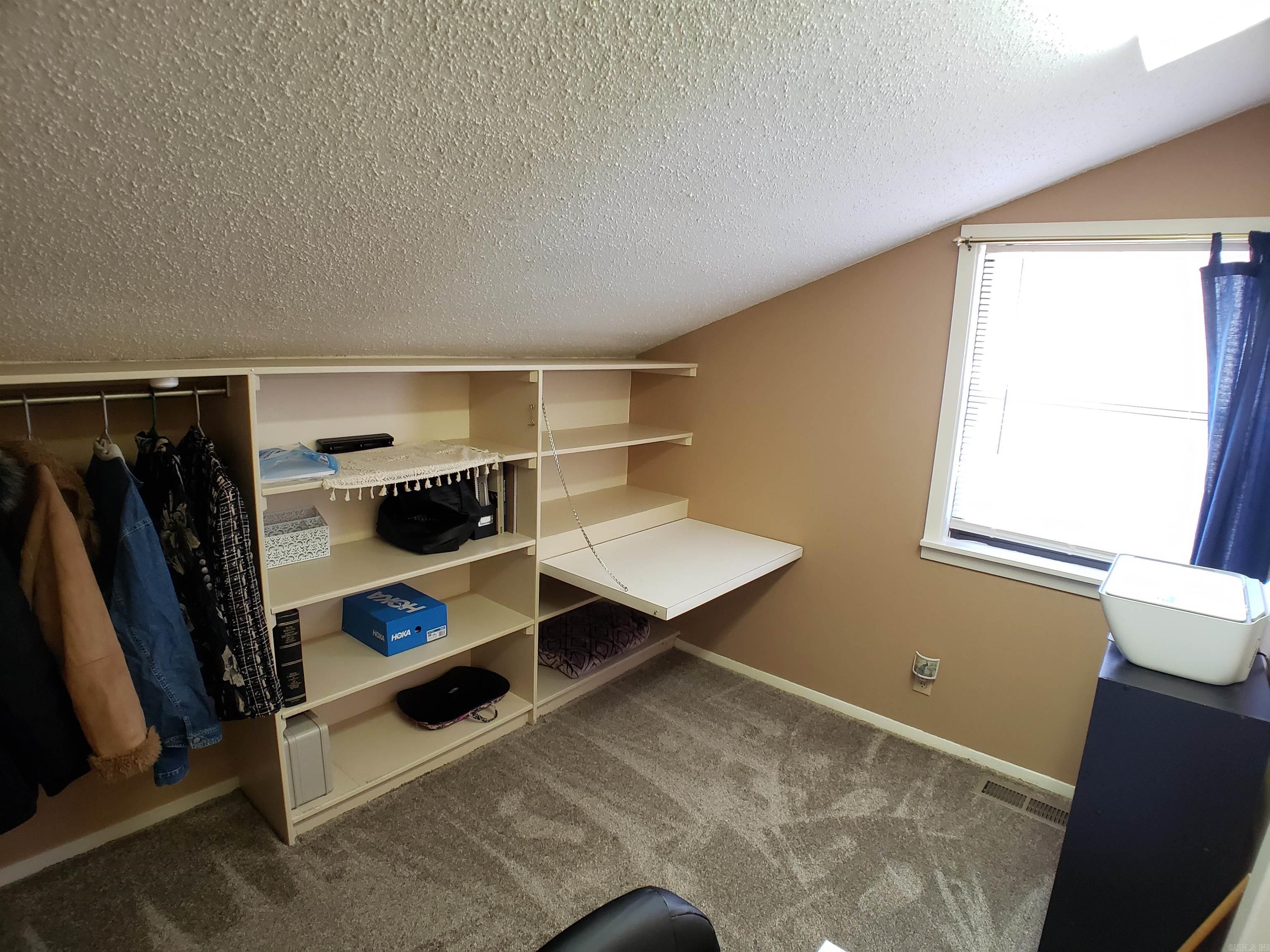 Lakewood Hills Condo - Residential