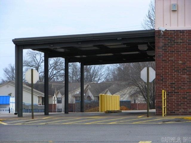 Cabot City Area - Commercial Sale