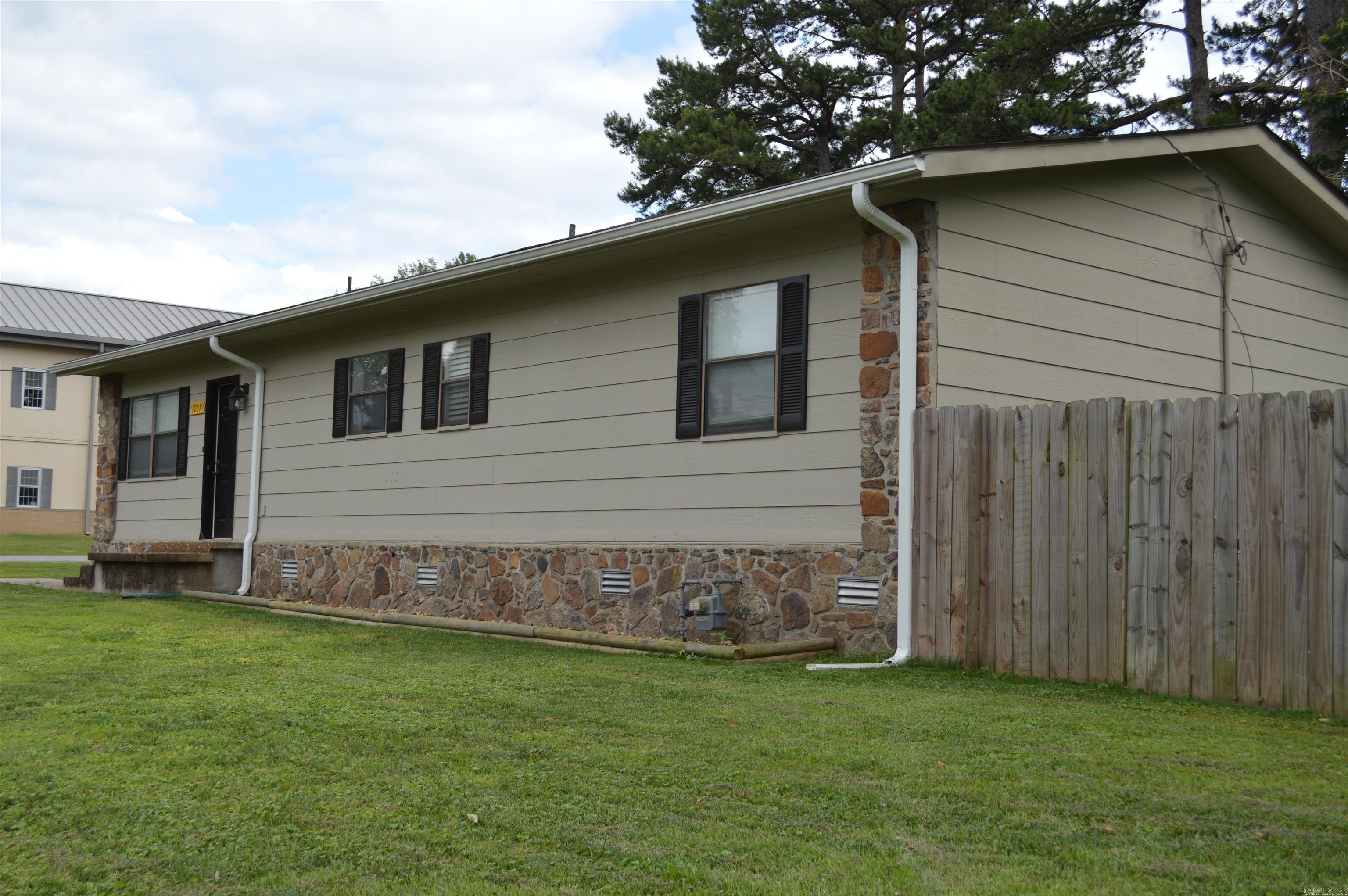HILLCREST - Residential