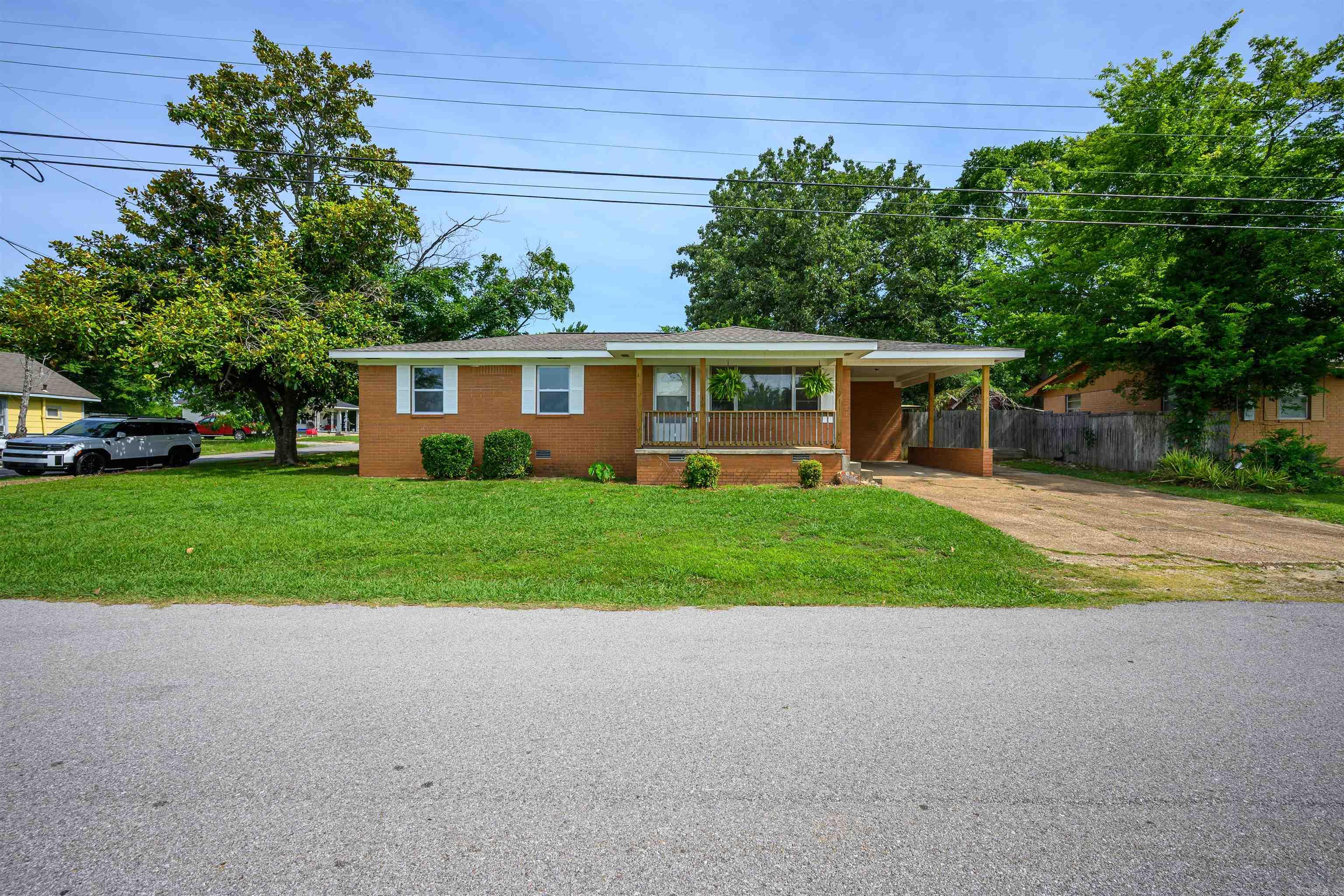 PUBLIC SQUARE - Residential