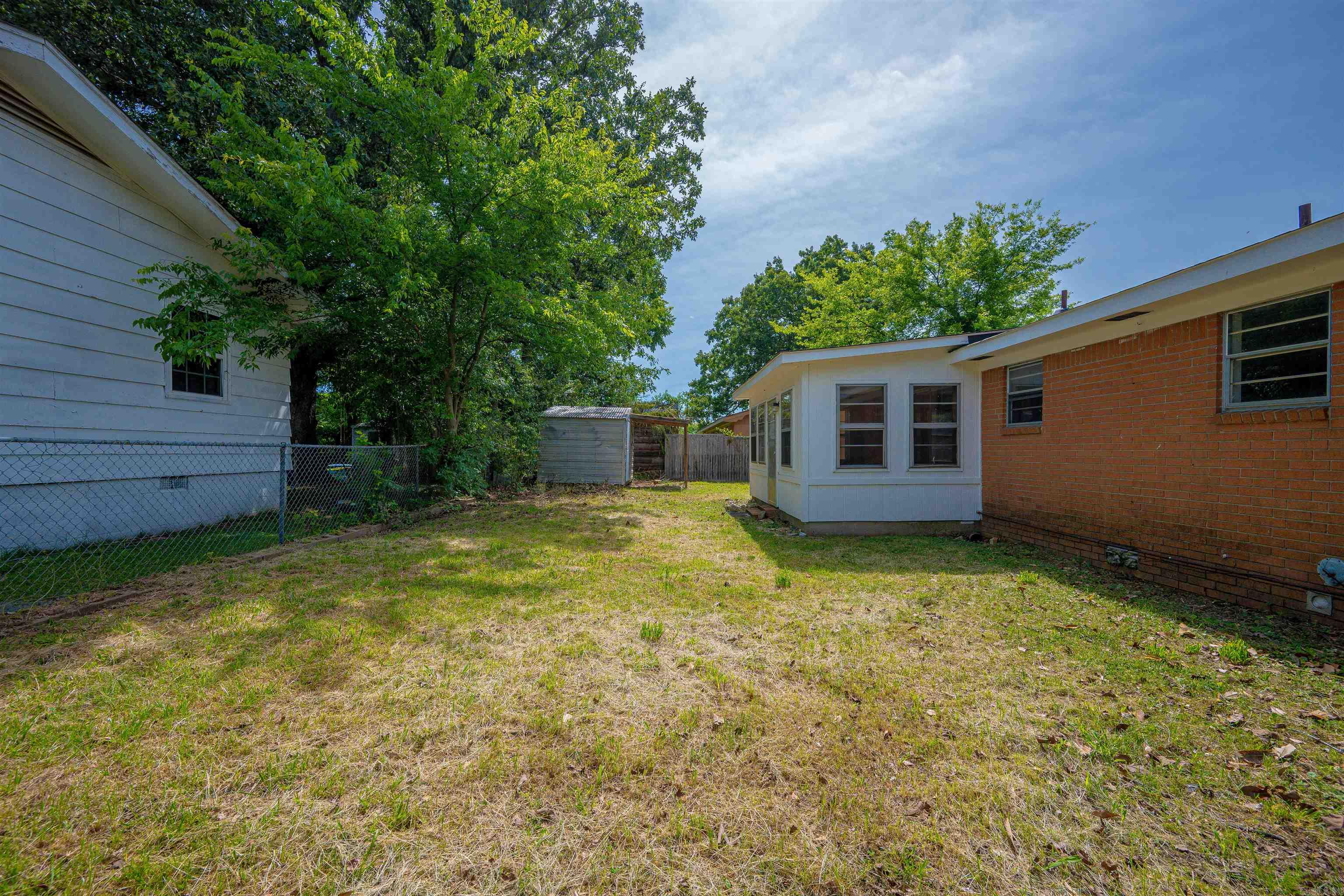 PUBLIC SQUARE - Residential
