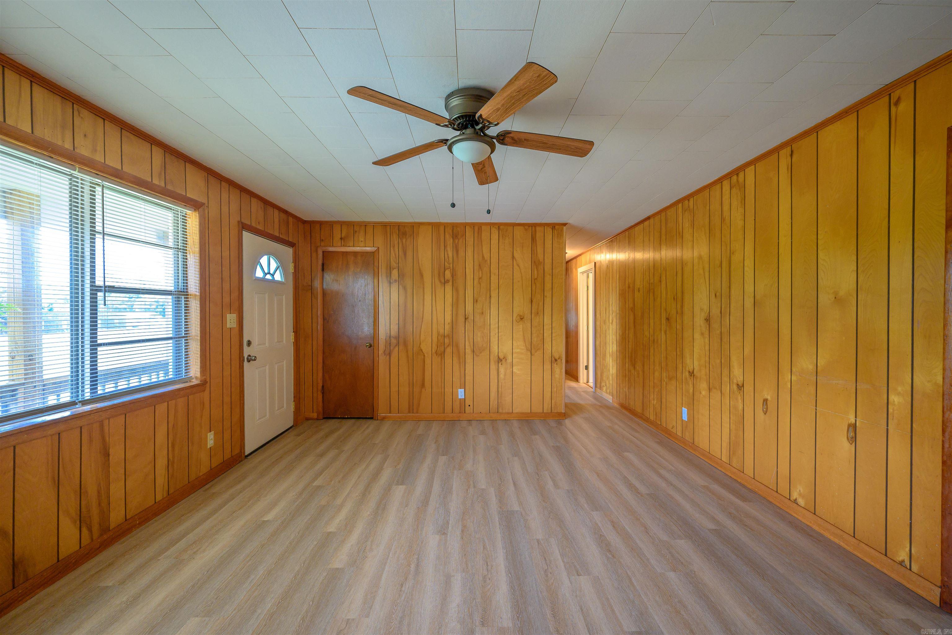 PUBLIC SQUARE - Residential