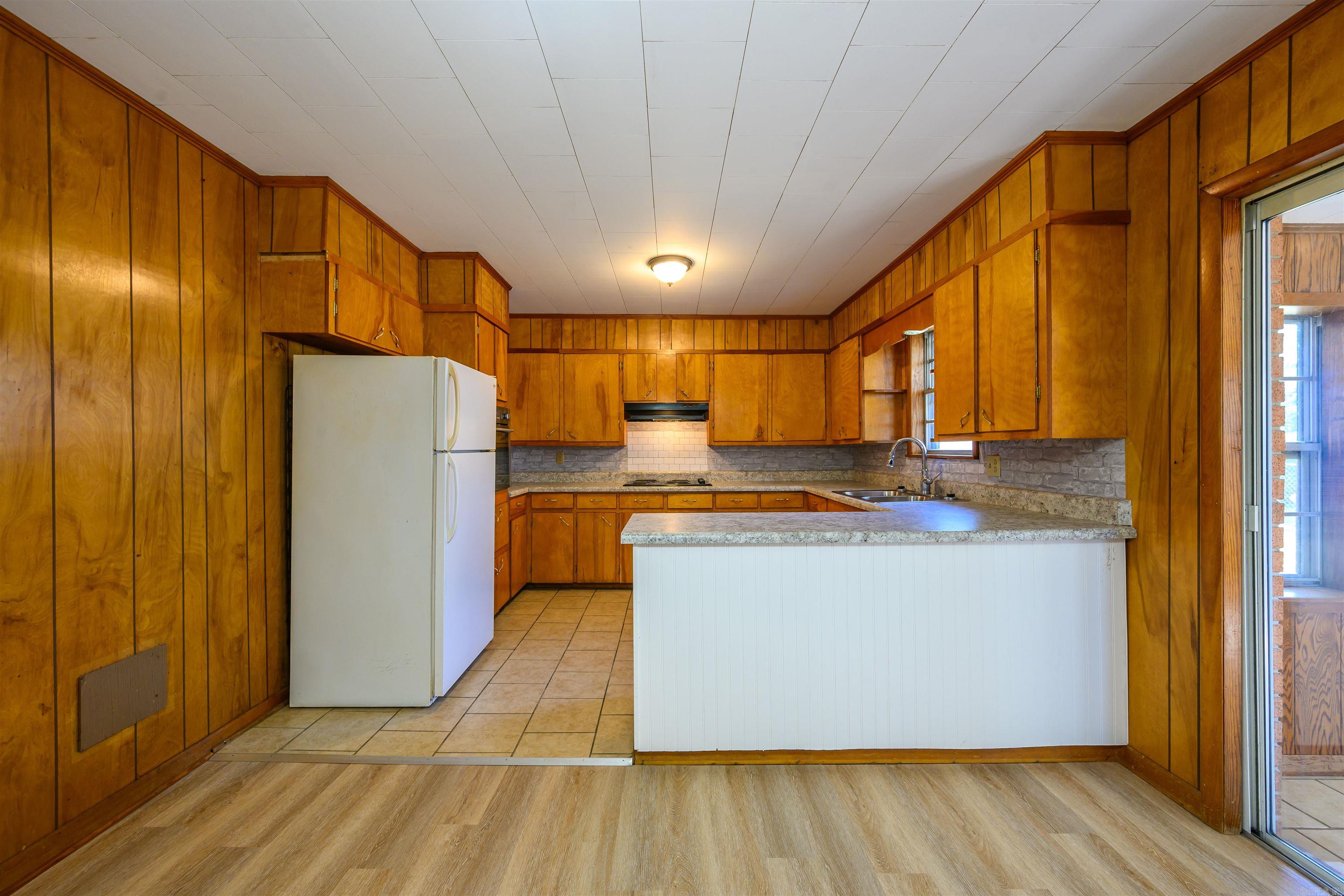 PUBLIC SQUARE - Residential