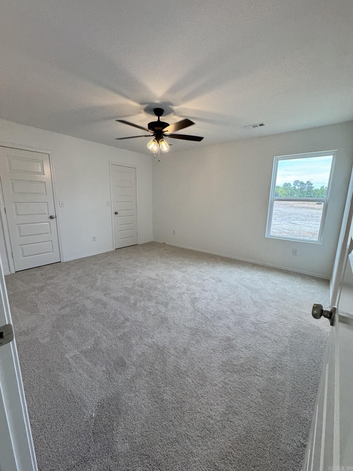 MIDLAND ESTATES PHASE 1 - Residential