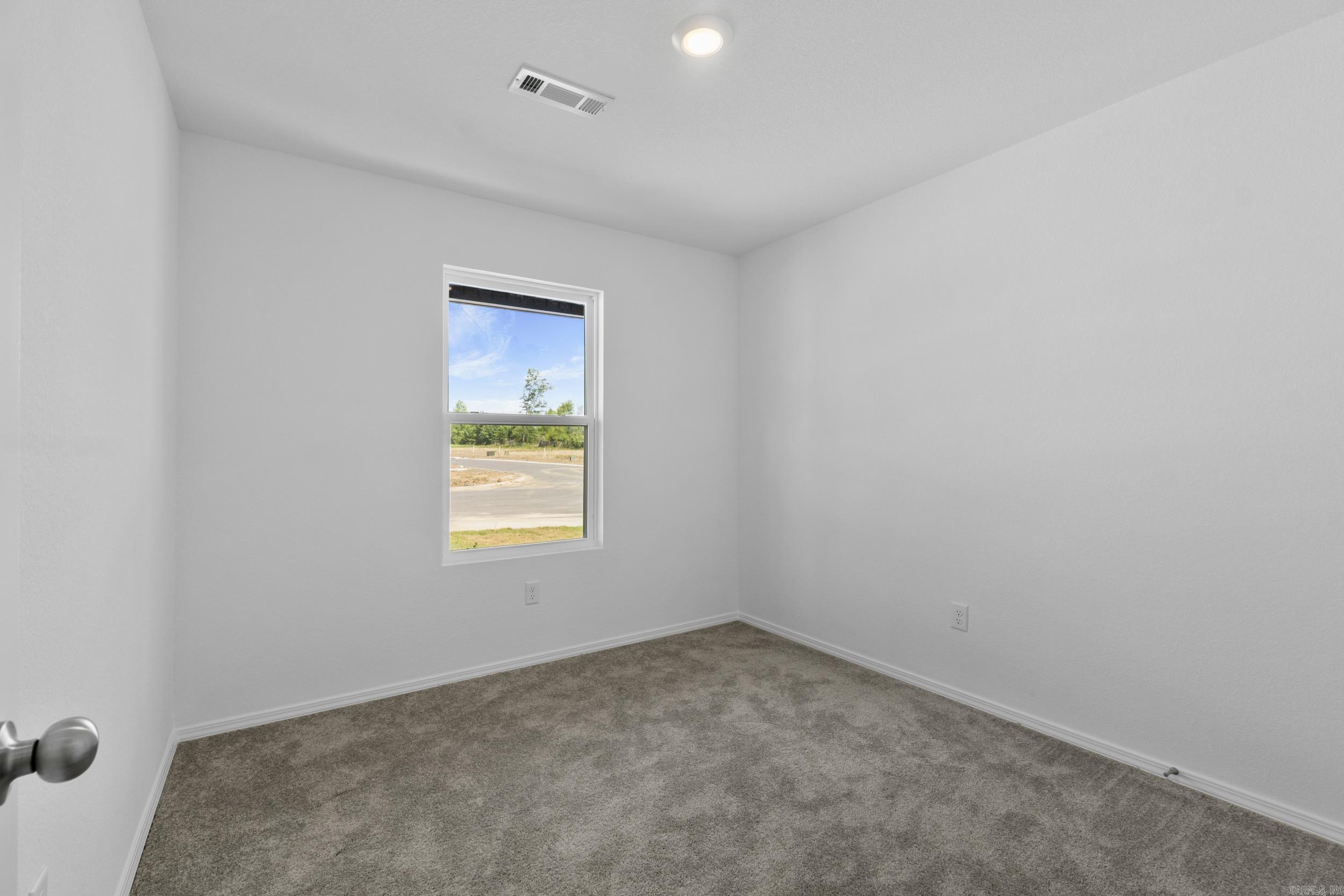 WHITE OAK CROSSING - Residential
