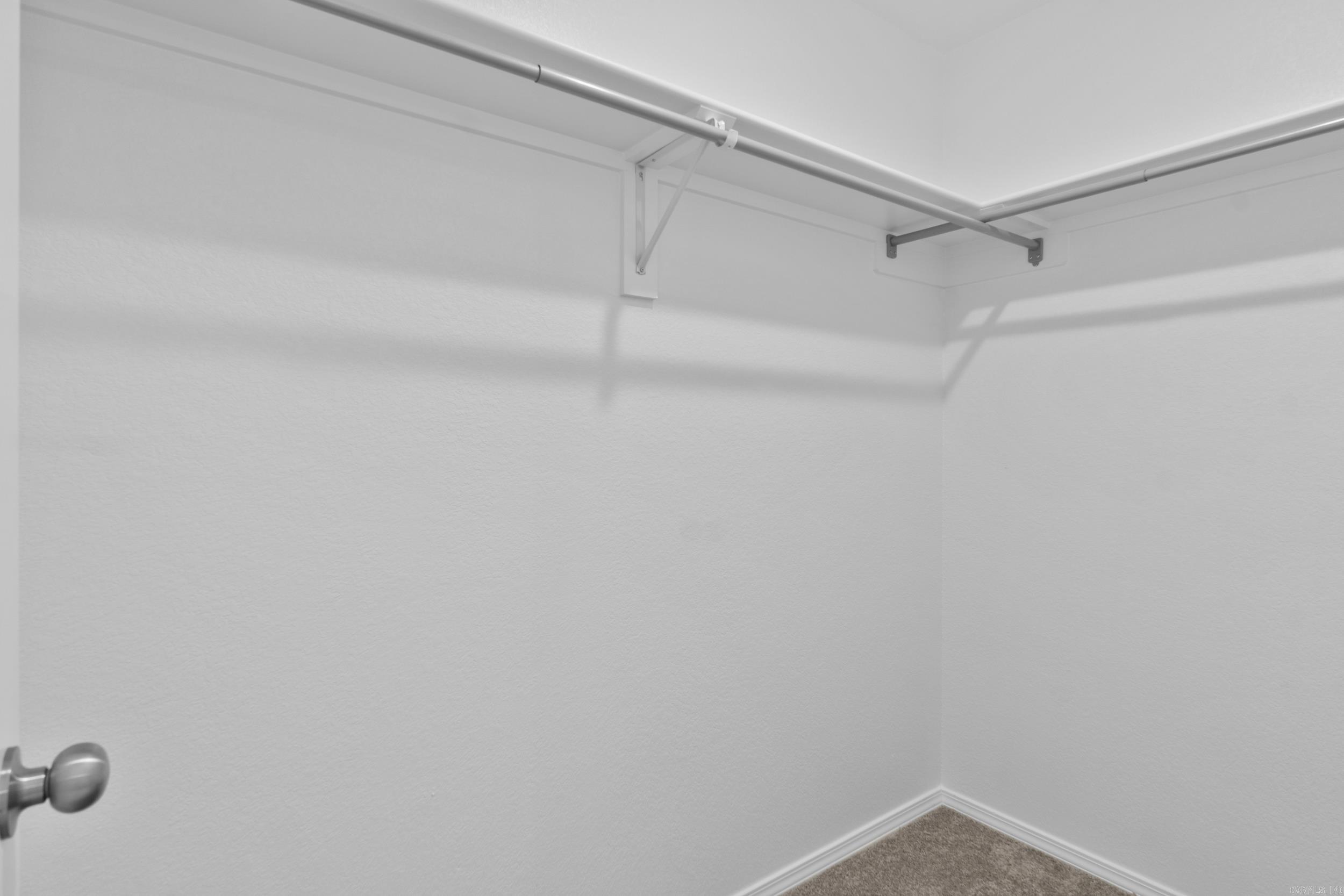 WHITE OAK CROSSING - Residential