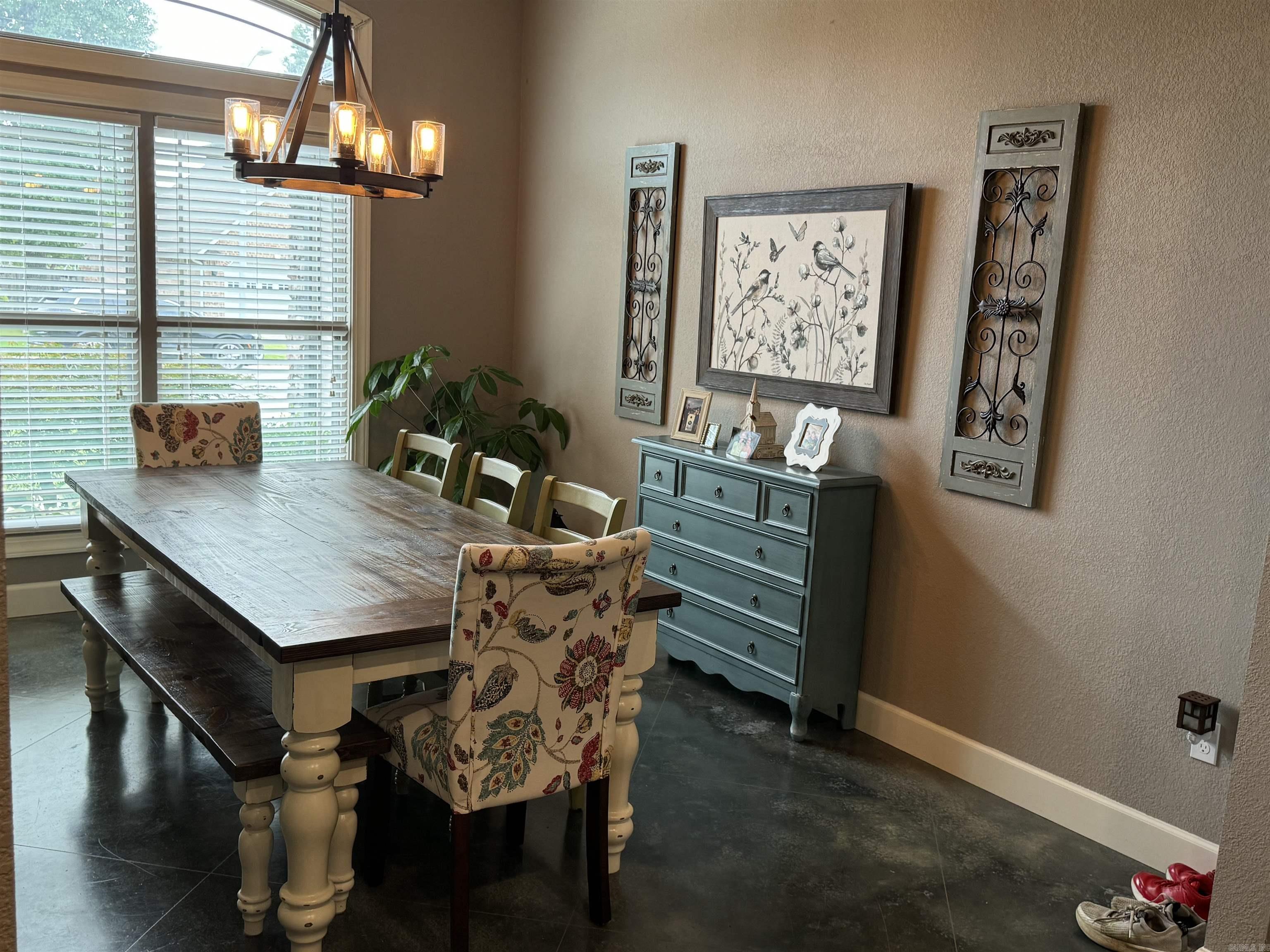 REGISTER ESTATES - Residential