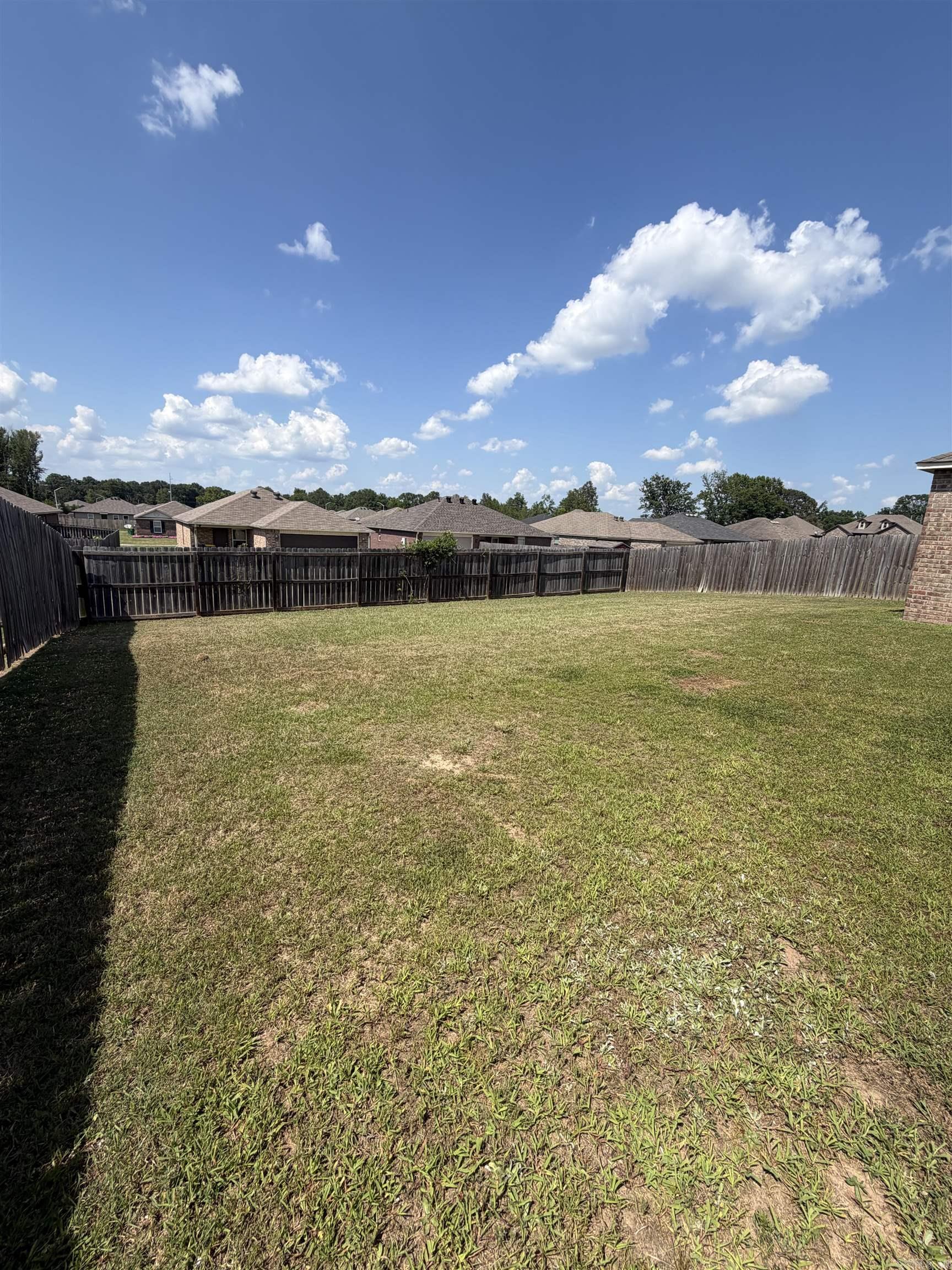 TRAMMEL ESTATES - Residential