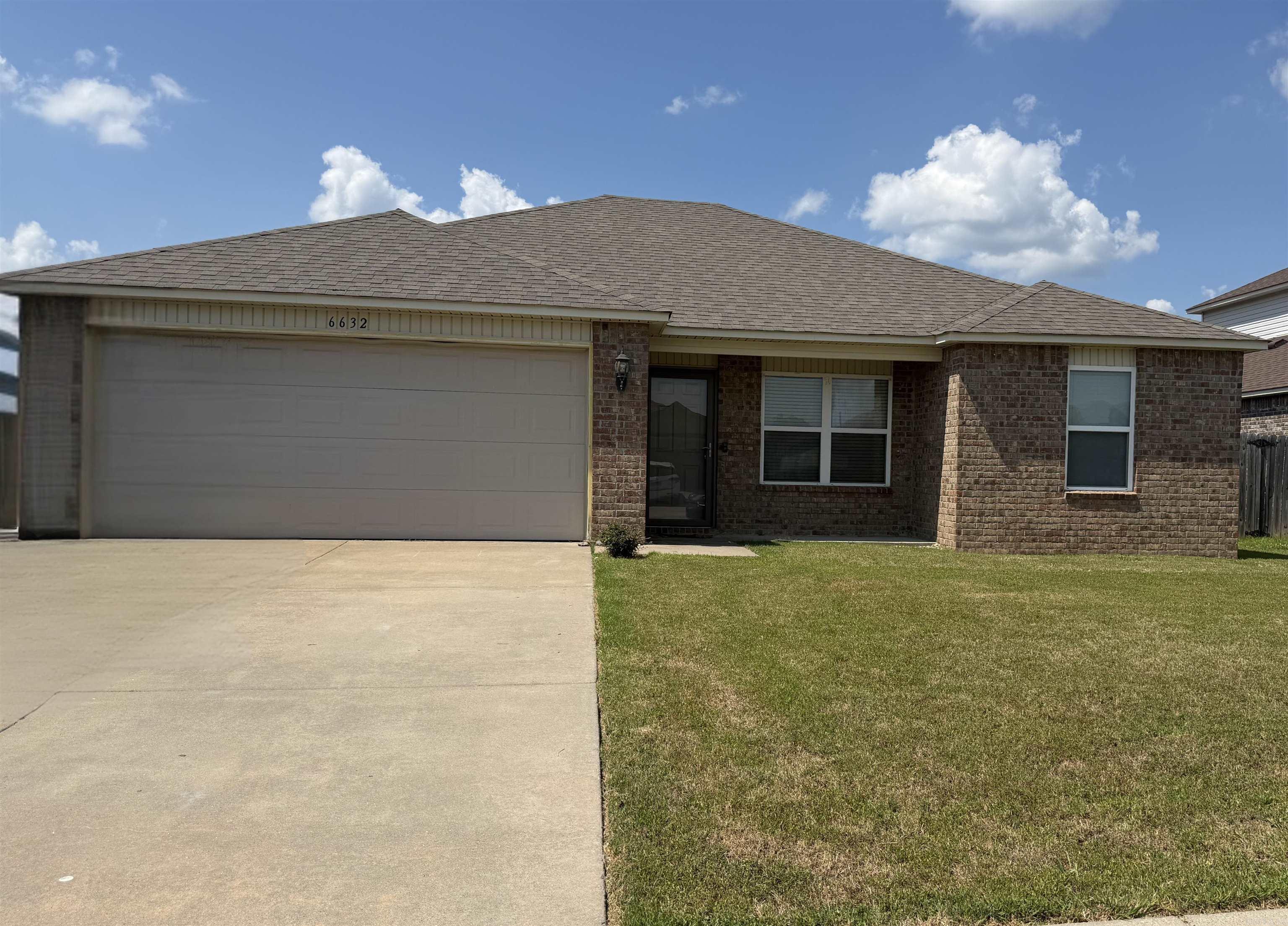 TRAMMEL ESTATES - Residential