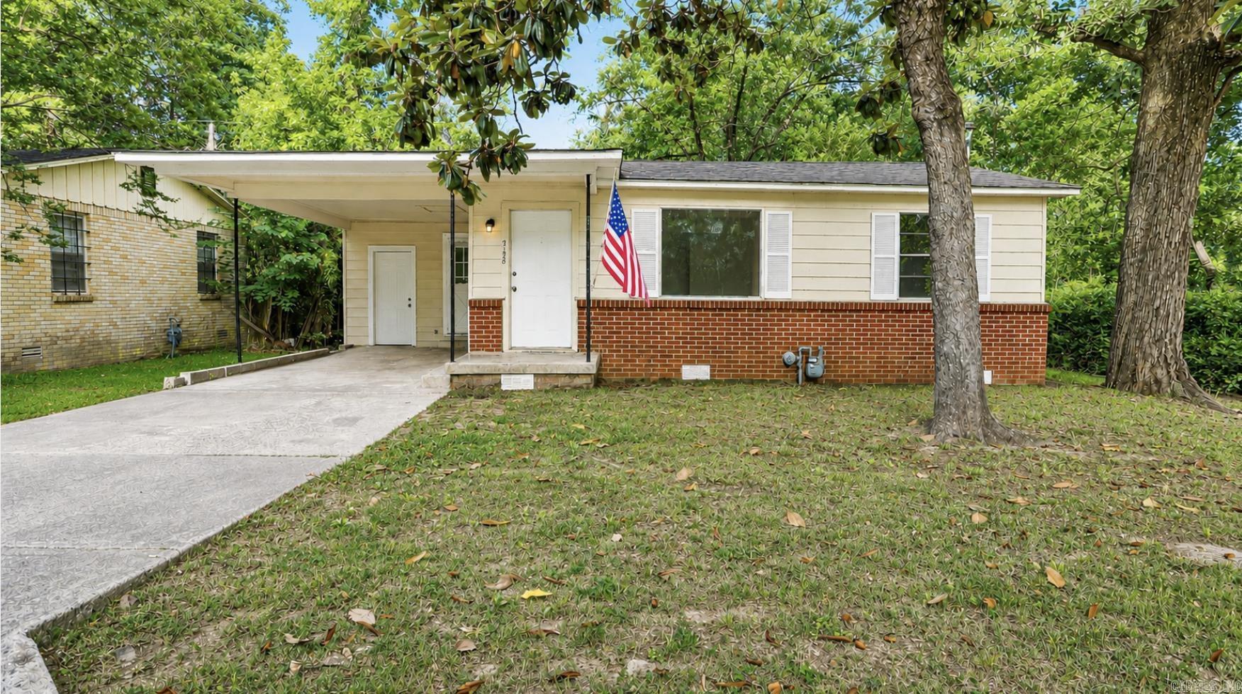 This home has a brand new HVAC system along with hardwoods and an updated kitchen. There is a covered back patio that over looks your private backyard. We are excited for you to come and see if this home could be yours!