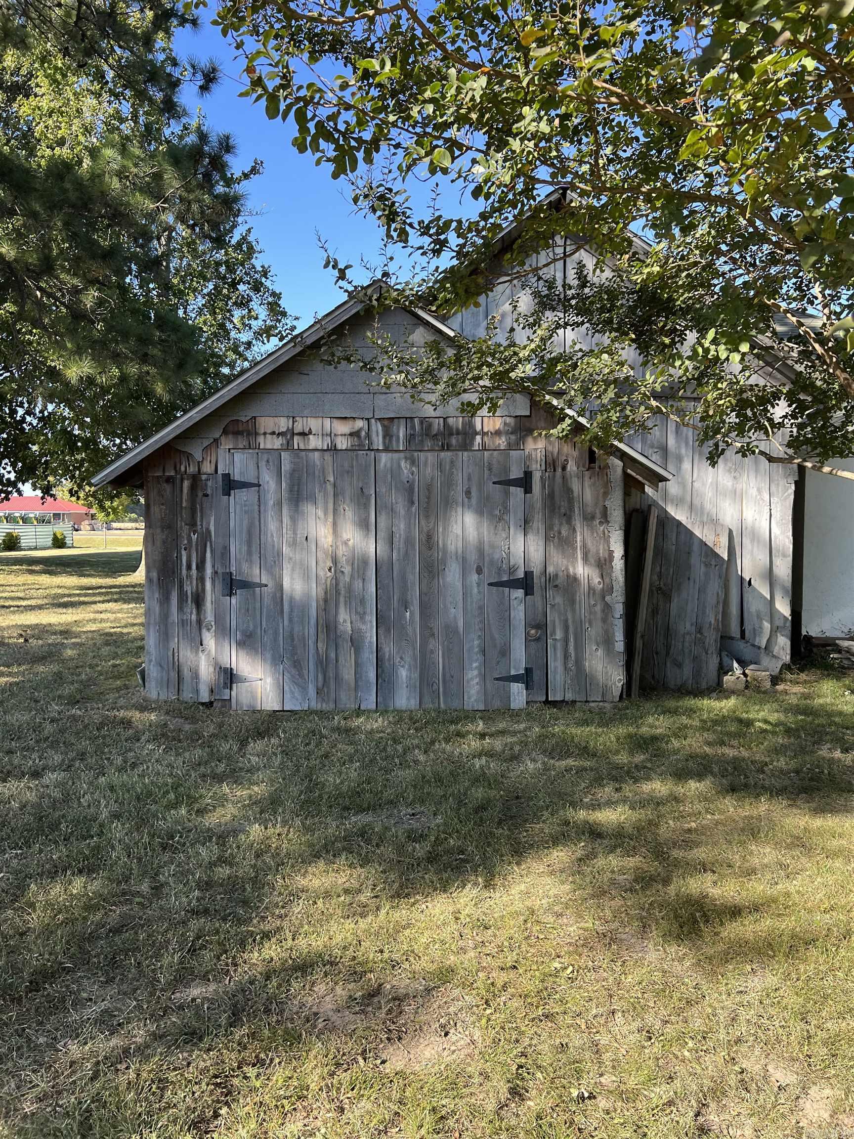 M&B PIGGOTT 2-20-8 - Residential