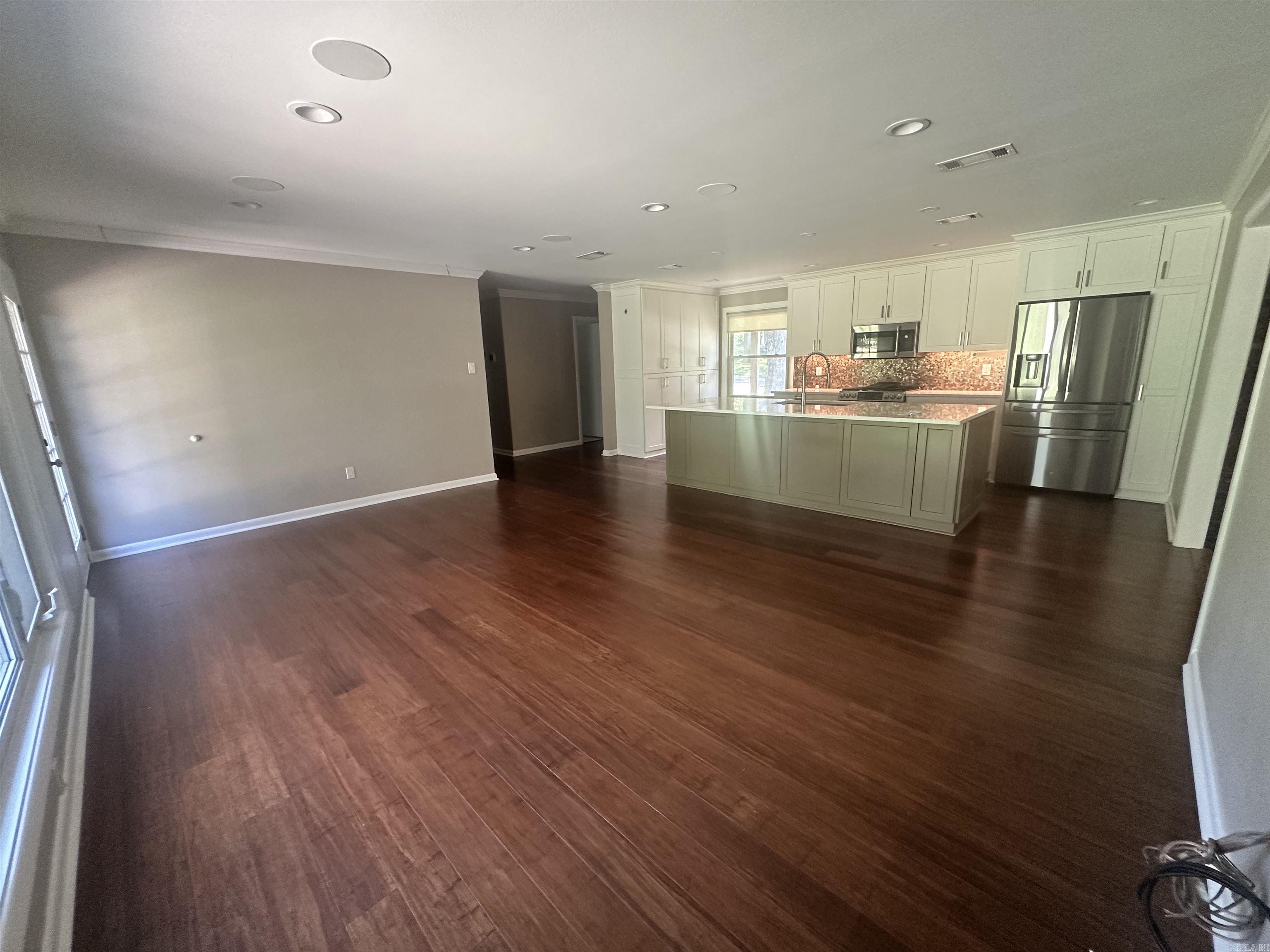 Mcintosh 2nd - Residential Lease