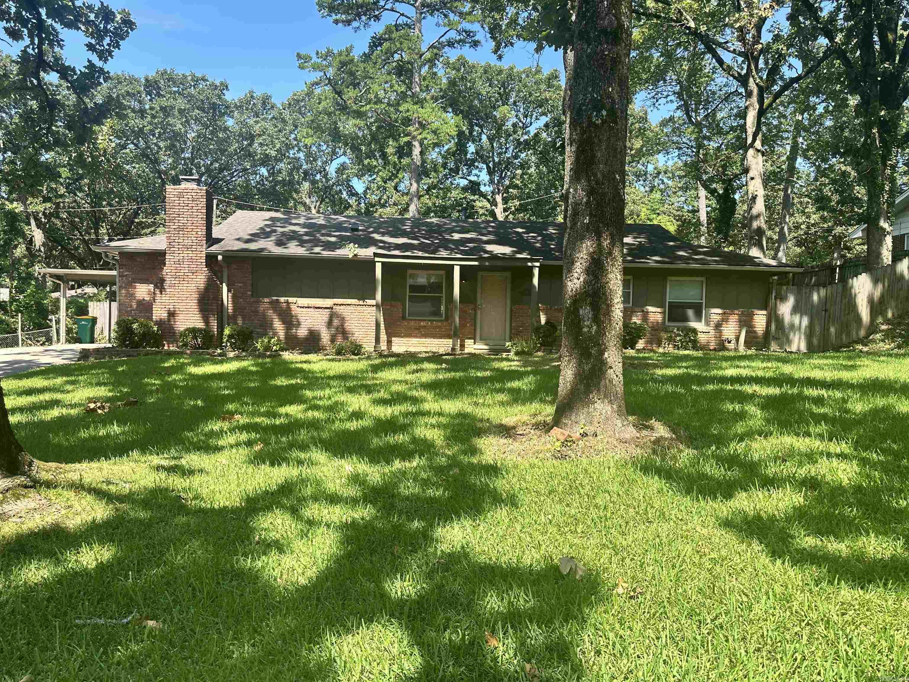 Mcintosh 2nd - Residential Lease