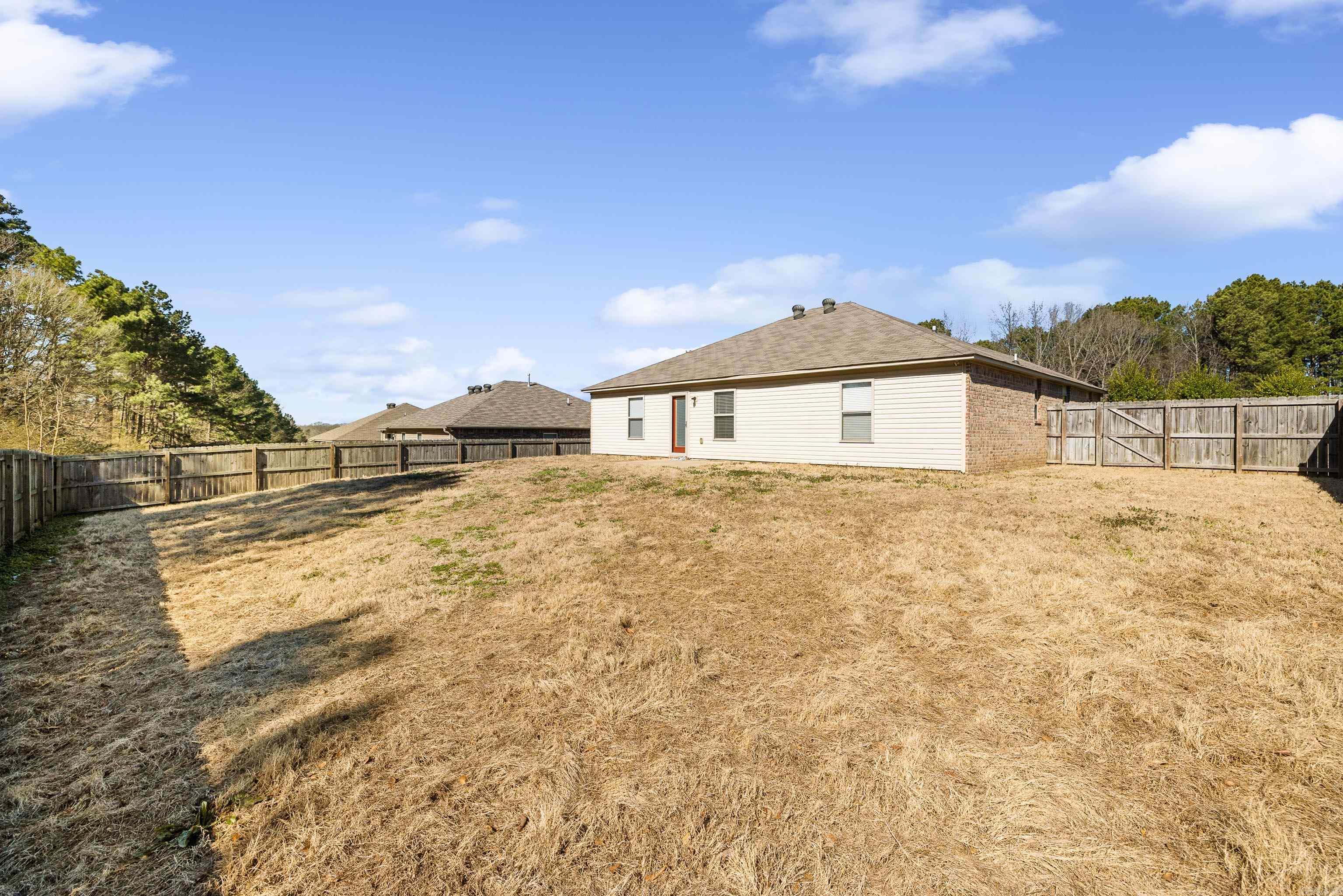 Meadows Edge - Residential