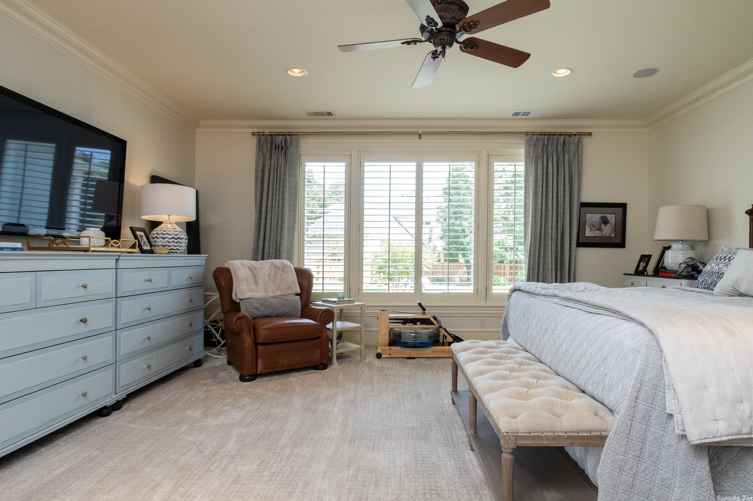 CHENAL VALLEY SOLOGNE CIRCLE - Residential