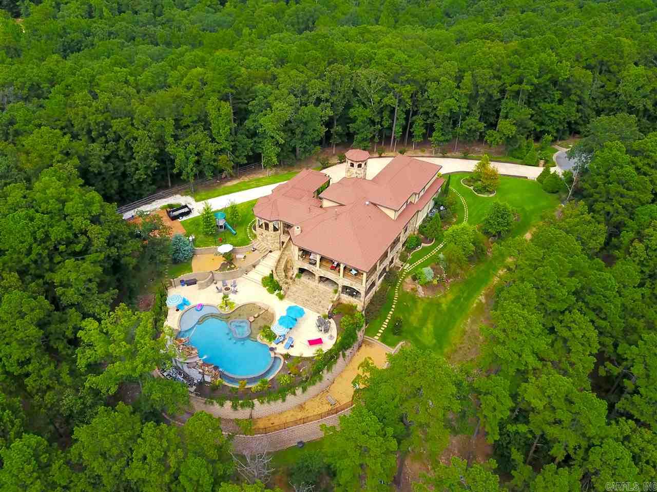 CHENAL DOWNS - Residential