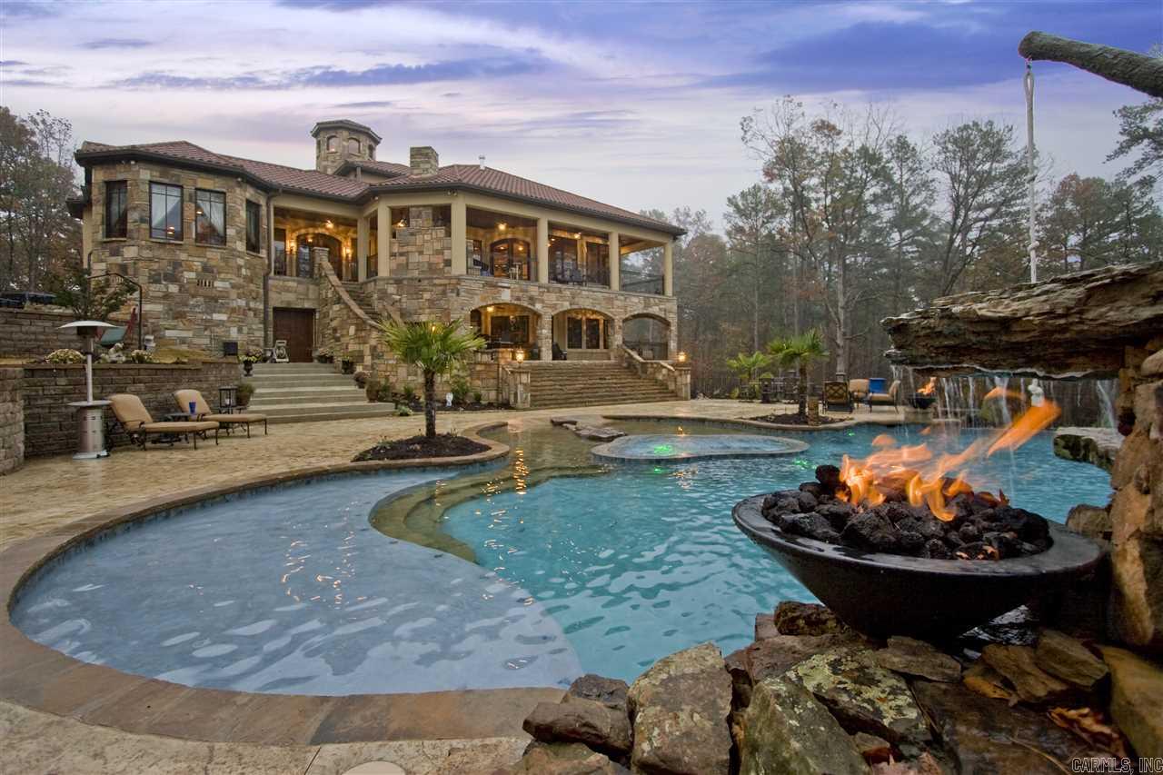 CHENAL DOWNS - Residential