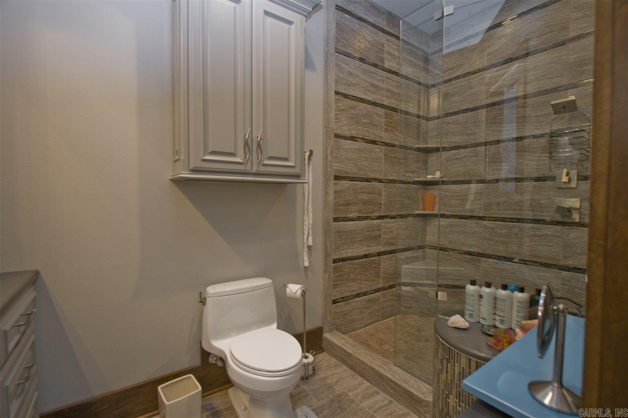 CHENAL DOWNS - Residential