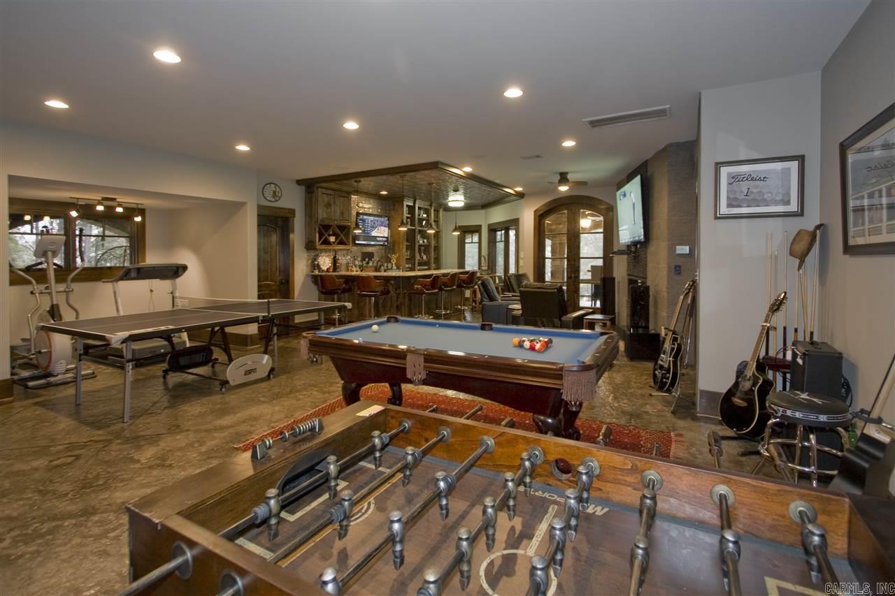 CHENAL DOWNS - Residential