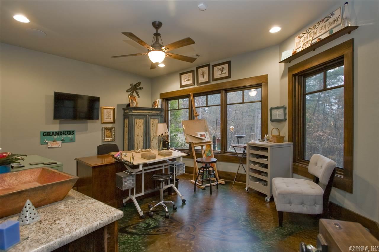 CHENAL DOWNS - Residential