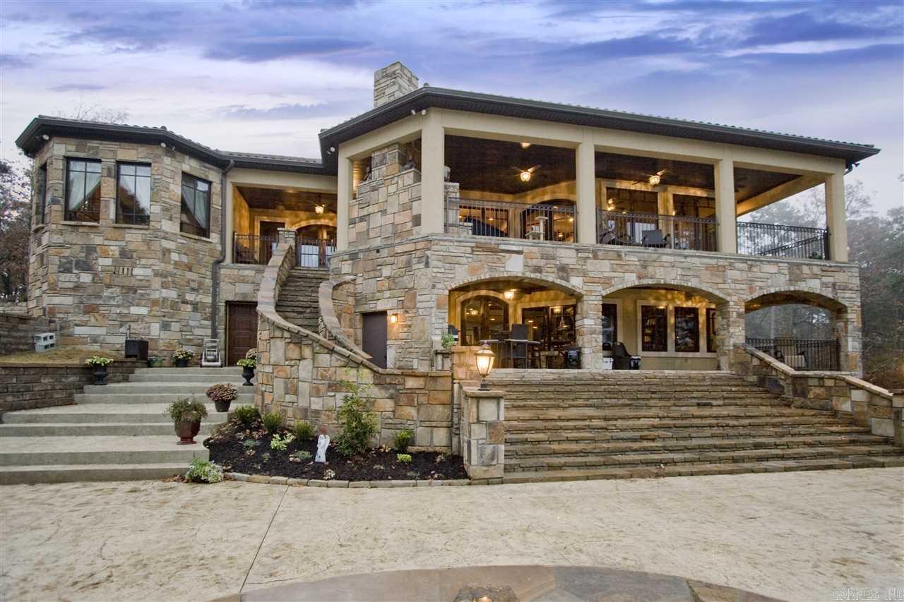 CHENAL DOWNS - Residential