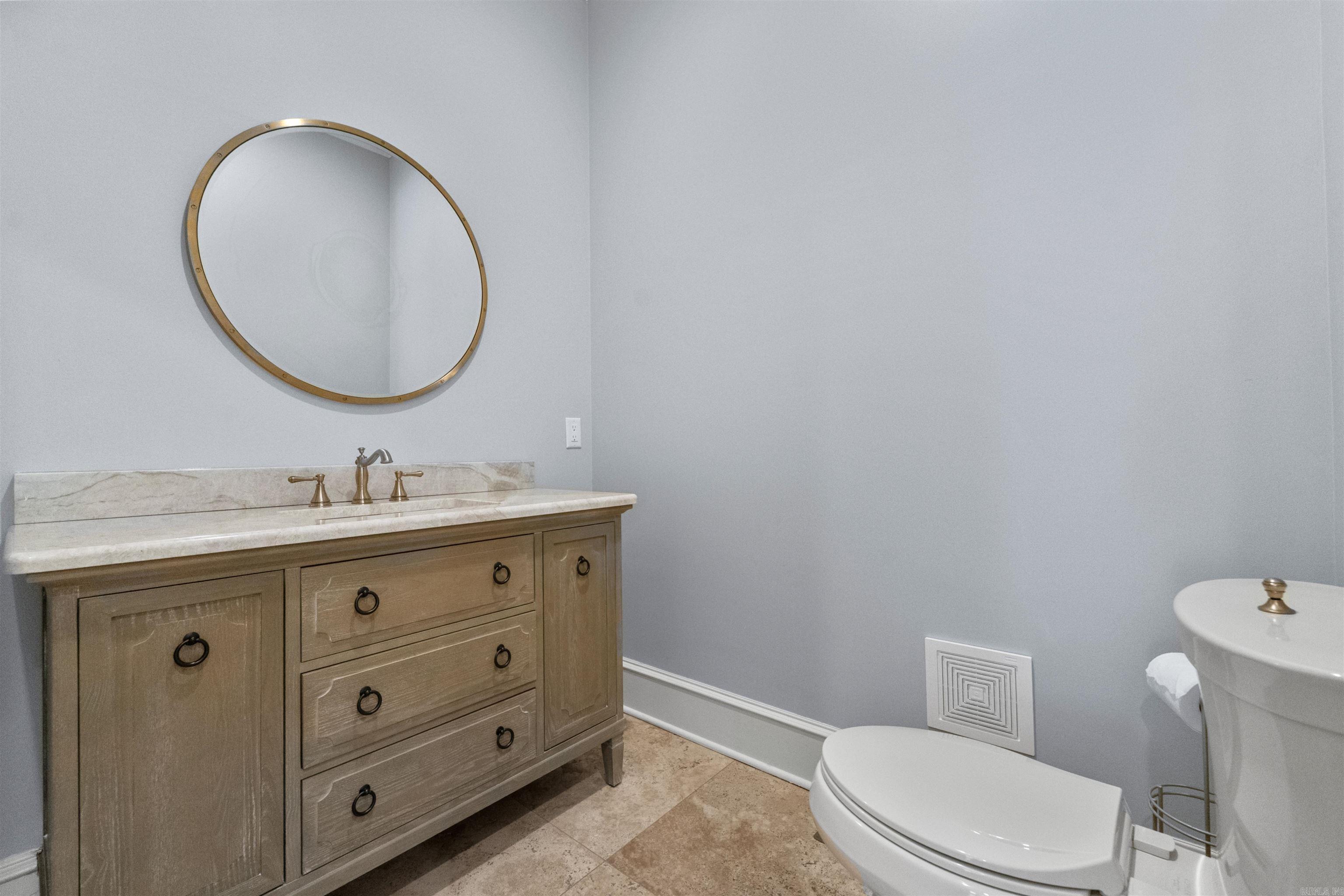 CHENAL VALLEY SOLOGNE CIRCLE - Residential