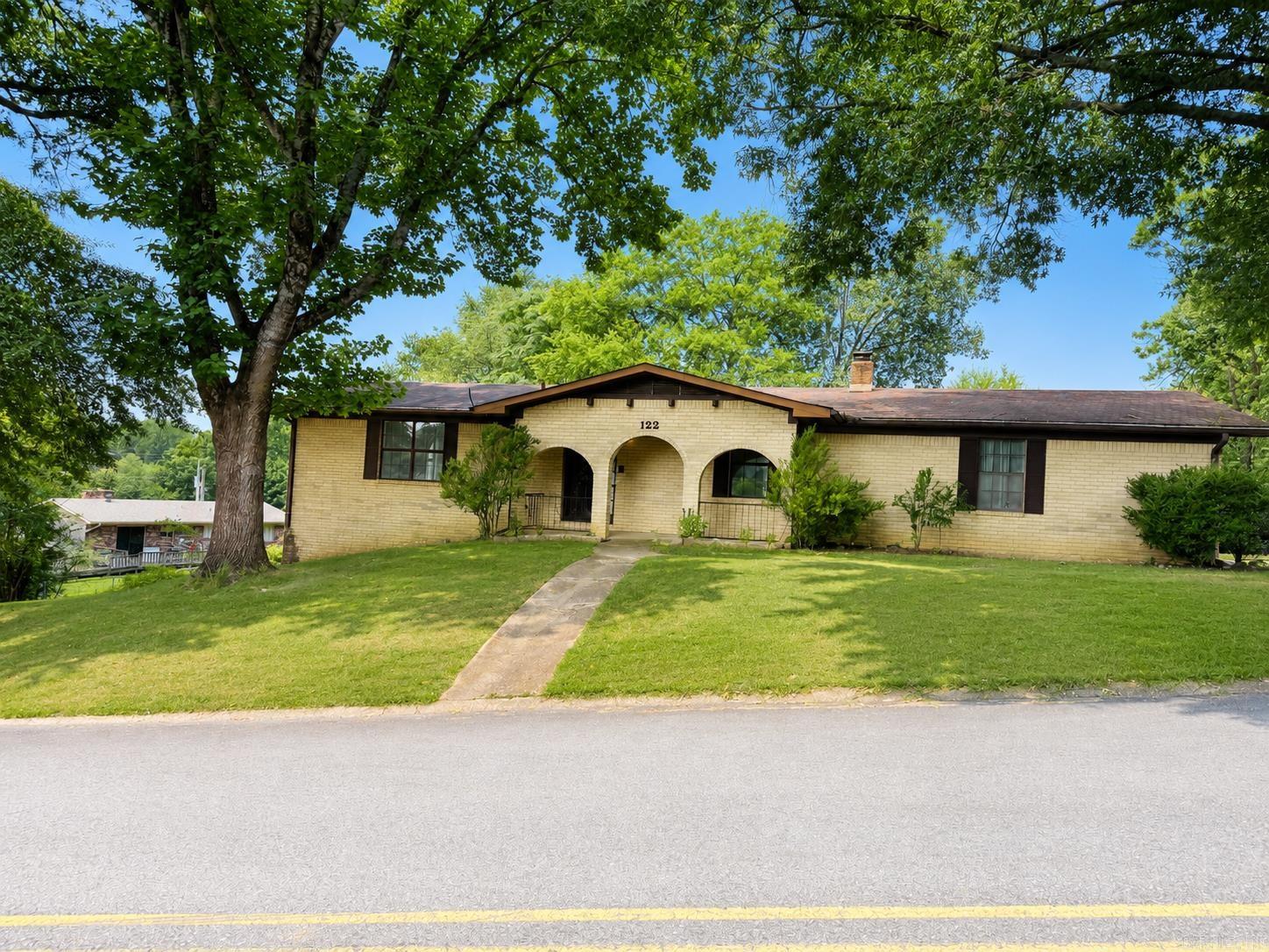 122 Village Rd | 4 BD | 3 BA | 2-Car Garage | Offered at $169,000 Incredible investment opportunity priced to move! This all-brick, 2-story home offers the bones and layout that savvy investors and flippers dream about — 4 bedrooms, 3 full bathrooms, a large bonus room, and a true 2-car garage, all at an unbeatable price point.
