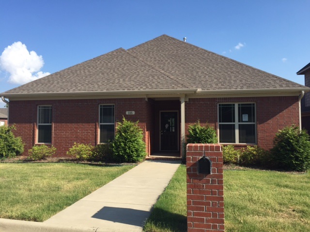 Beautiful 3 bedroom, 2 bath home with open living area, fireplace, granite countertops, deck, fenced yard, side entry garage. Agents see confidential remarks for showing instructions.  AGENTS:  SEE CONFIDENTIAL REMARKS FOR INSTRUCTIONS ON SUBMITTING OFFERS.