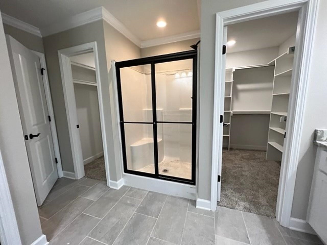 PINEWOOD ESTATES - Residential