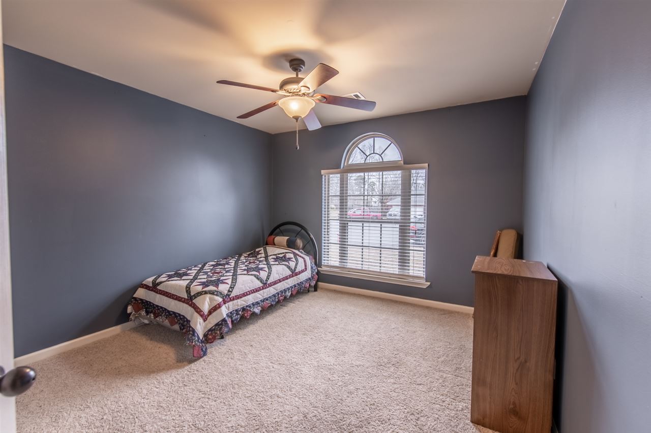 CLOVER HILL - Residential