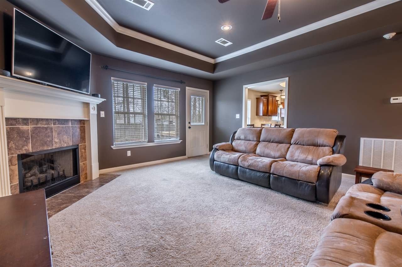 CLOVER HILL - Residential