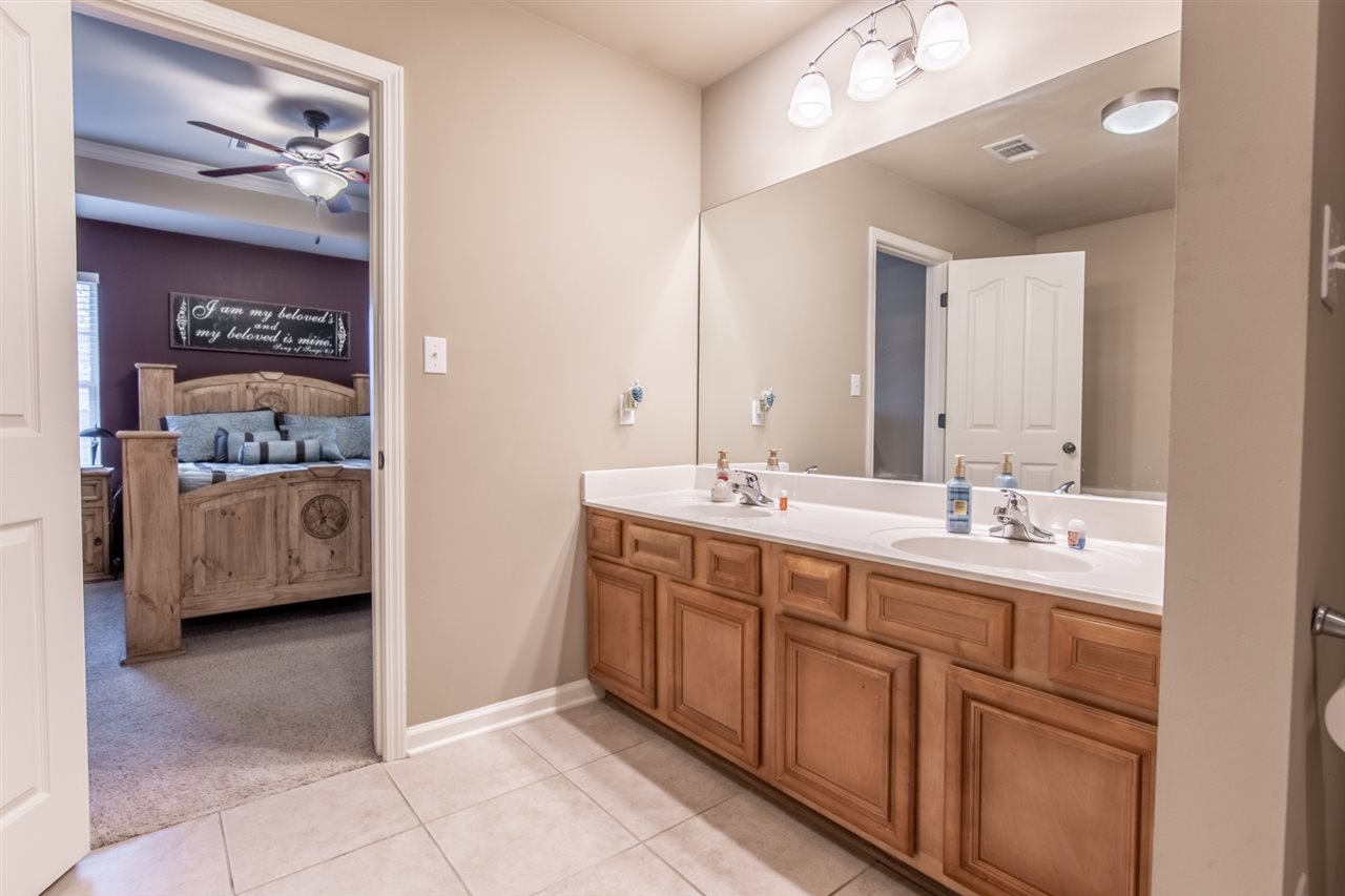 CLOVER HILL - Residential