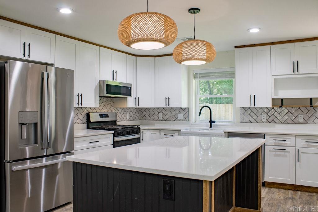 WOODLAND ADD INSIDE - Residential