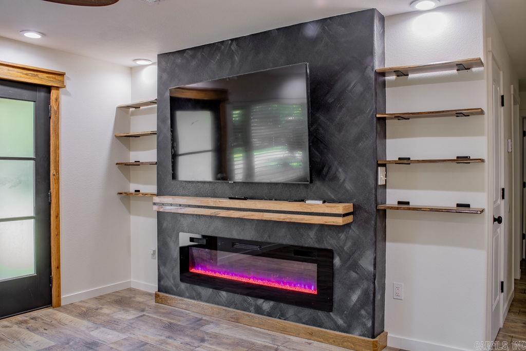 WOODLAND ADD INSIDE - Residential