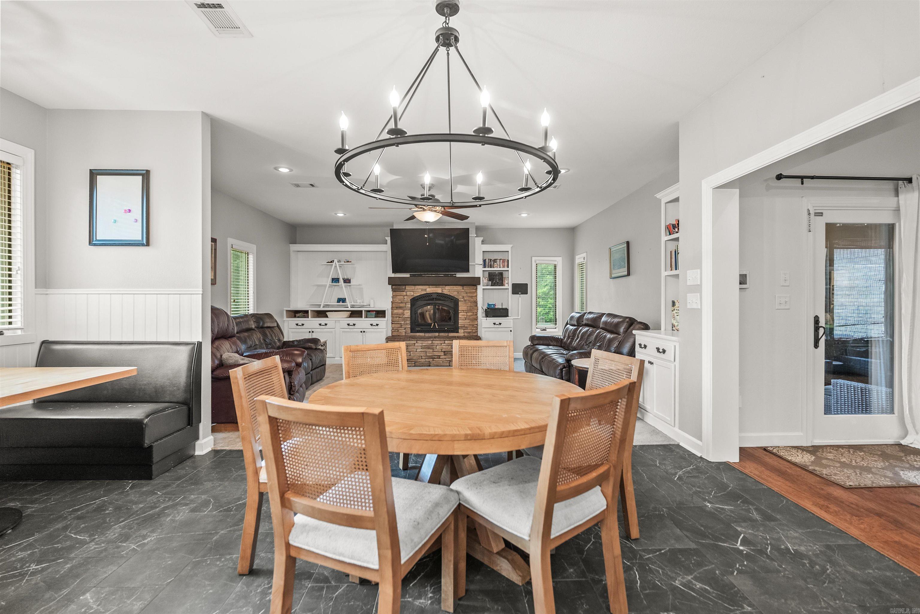 VALLEY MEADOWS - Residential