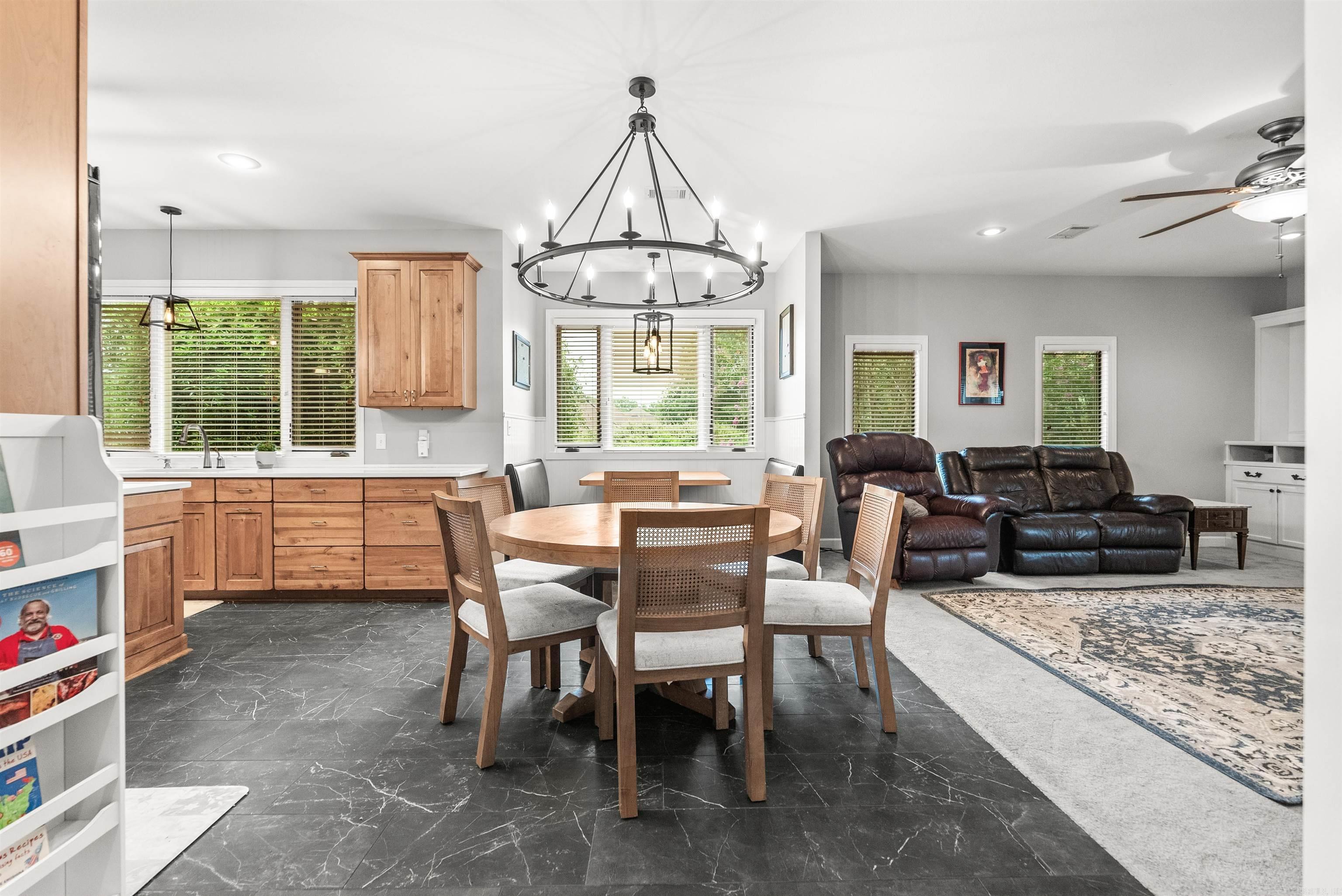 VALLEY MEADOWS - Residential