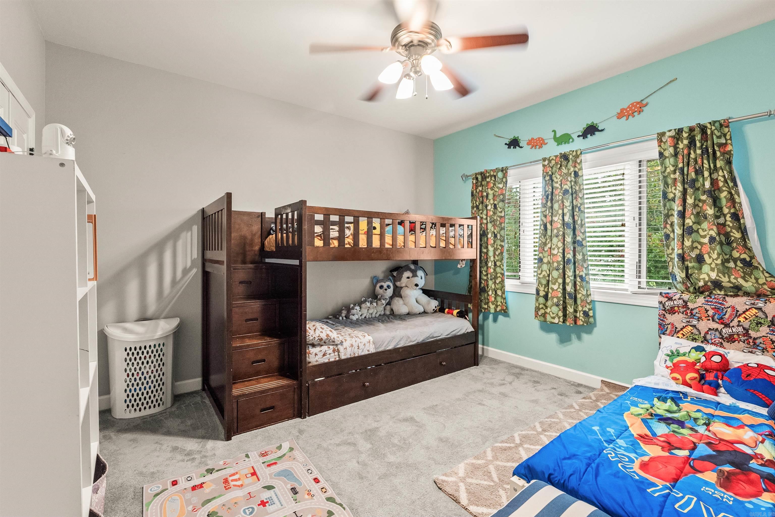 VALLEY MEADOWS - Residential